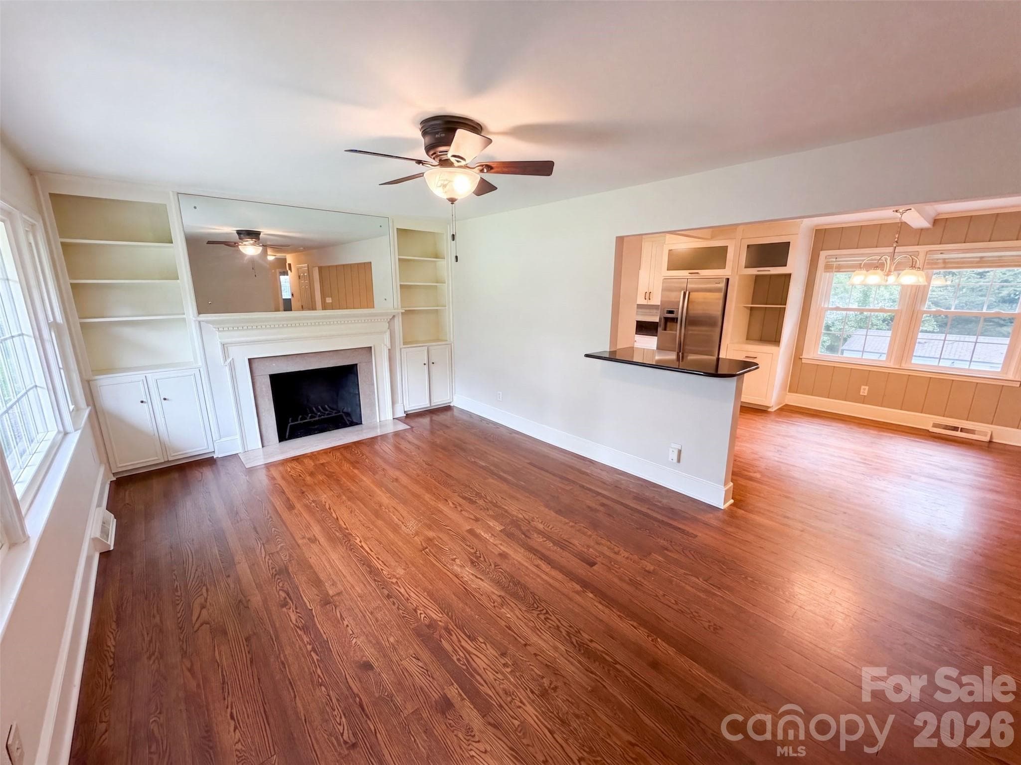 Single Family Residence at 1527 Burnley Road, Charlotte, photo 3 of 28