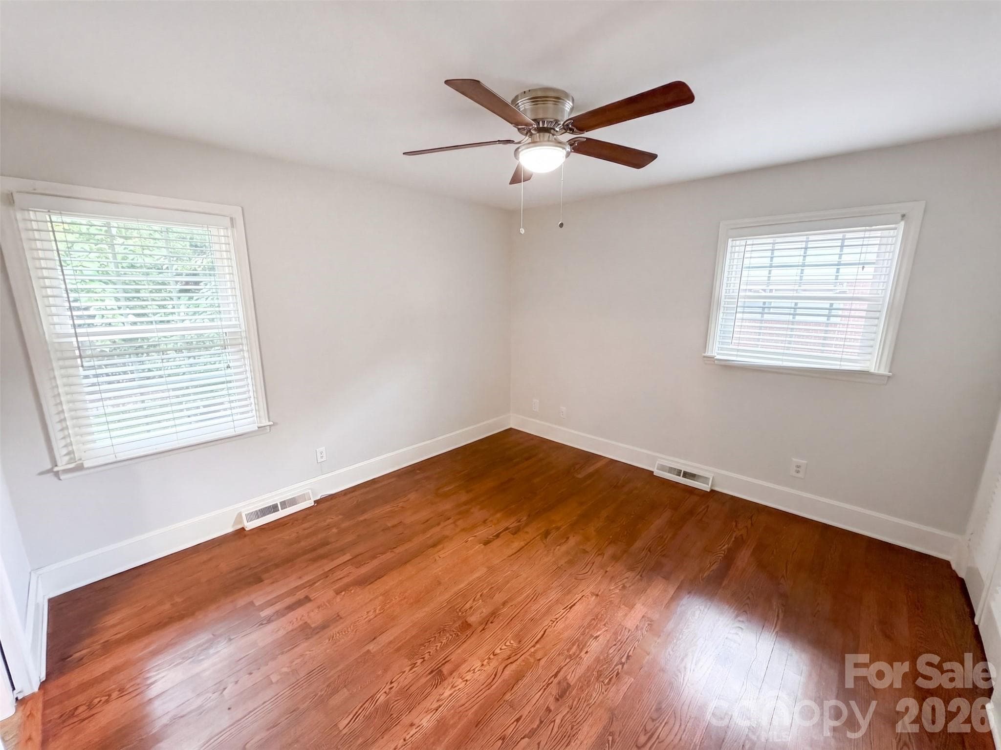 Single Family Residence at 1527 Burnley Road, Charlotte, photo 9 of 28