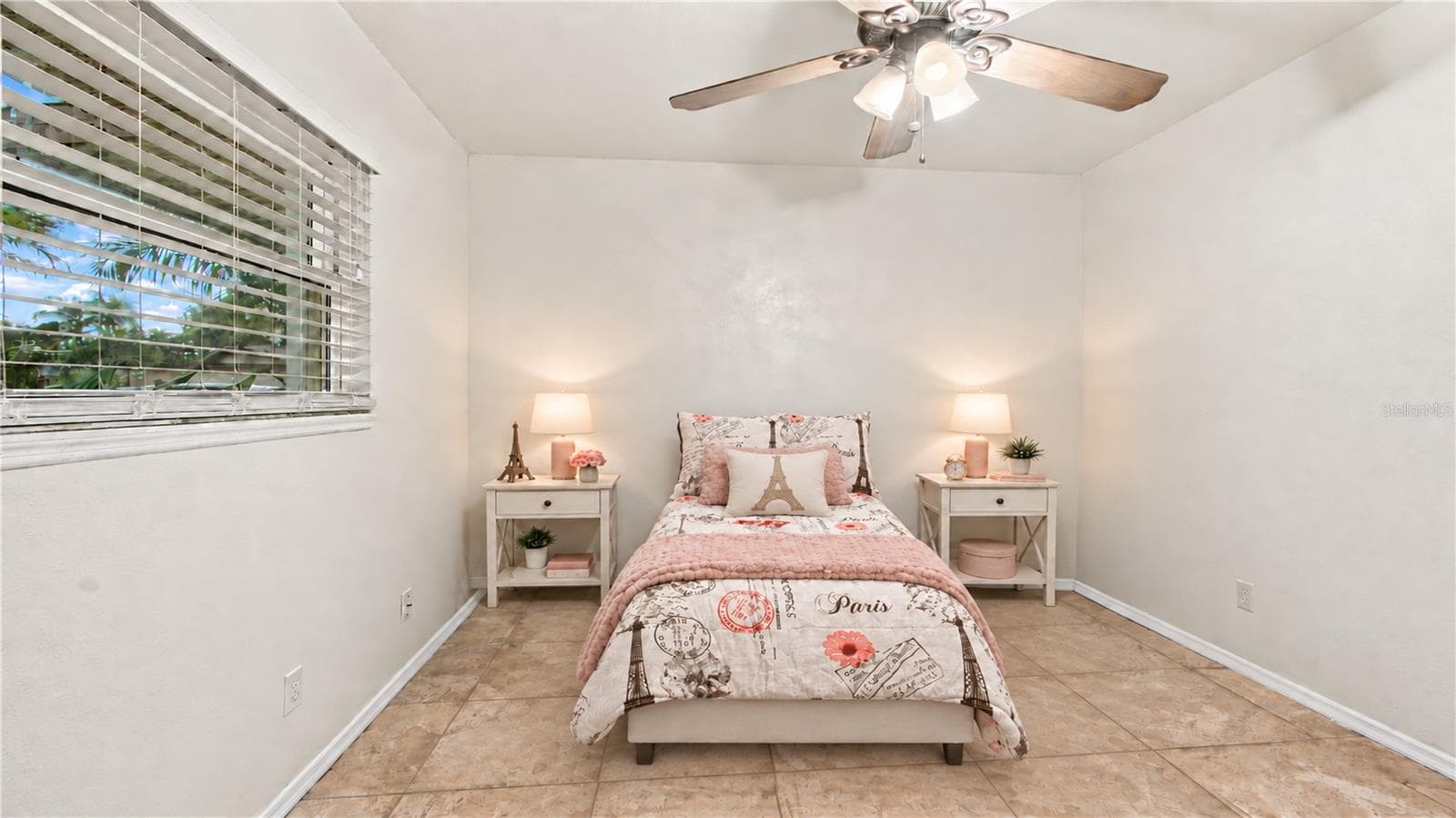 Bed 2 - 1126 CARMELLA CIR, SARASOTA