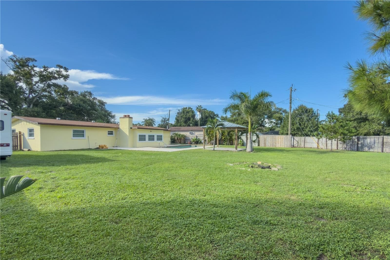Single Family Residence at 1126 CARMELLA CIR, SARASOTA, photo 23 of 35