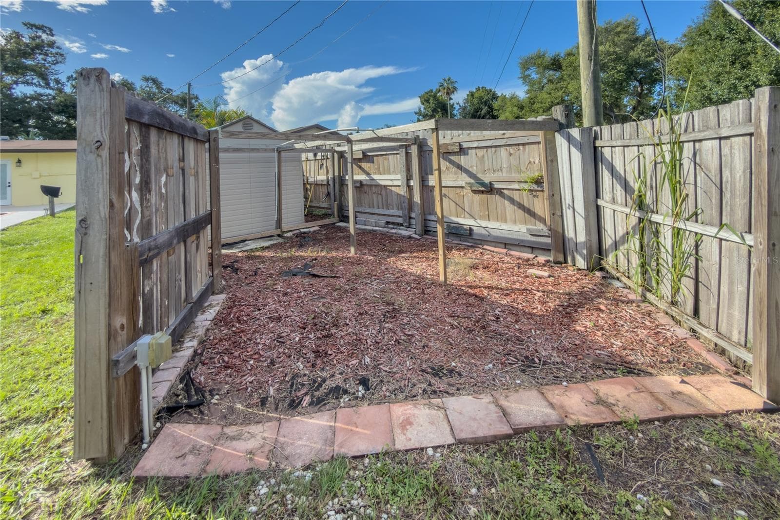Single Family Residence at 1126 CARMELLA CIR, SARASOTA, photo 31 of 35