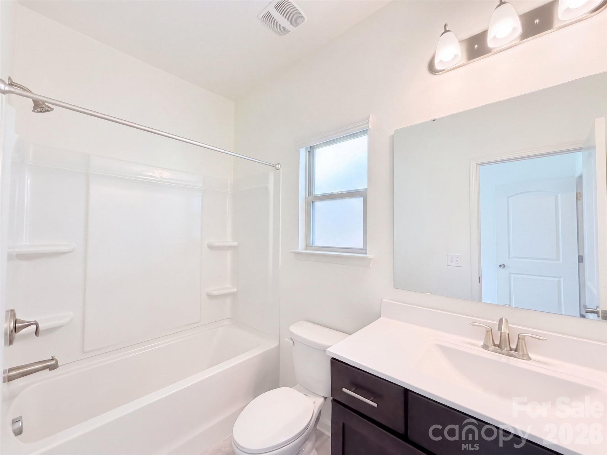 Townhouse at 9431 Ainslie Downs Street, Charlotte, photo 11 of 18