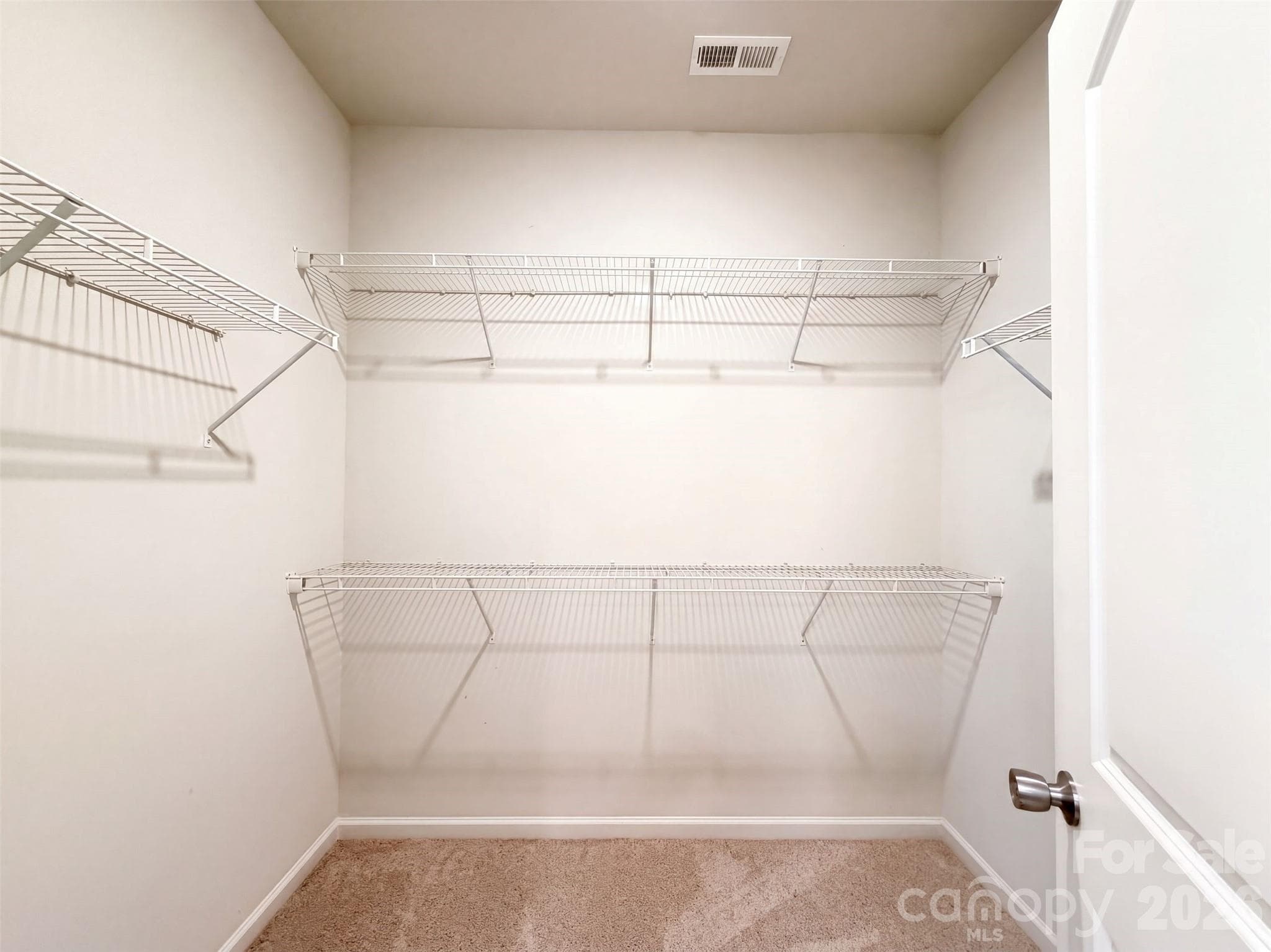 Townhouse at 9431 Ainslie Downs Street, Charlotte, photo 14 of 18