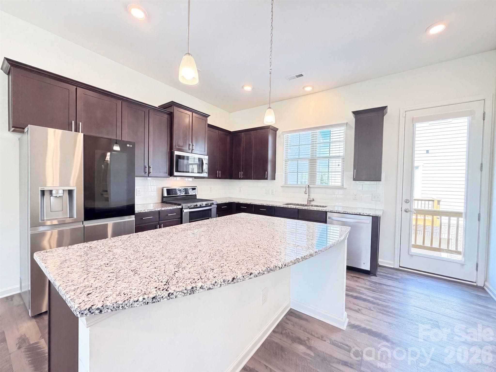 Townhouse at 9431 Ainslie Downs Street, Charlotte, photo 15 of 18