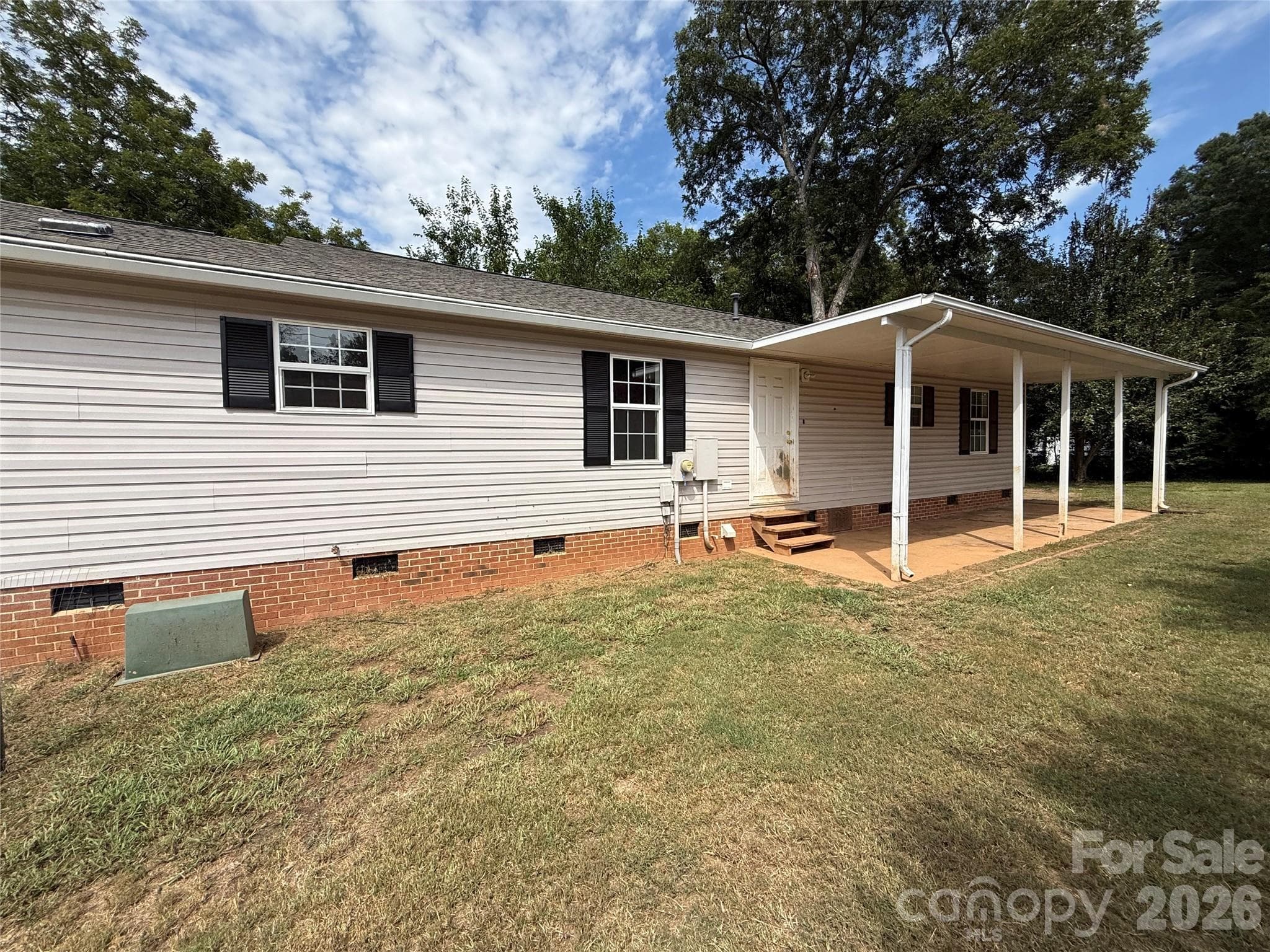 Single Family Residence at 153 Loomis Street, Chester, photo 3 of 18