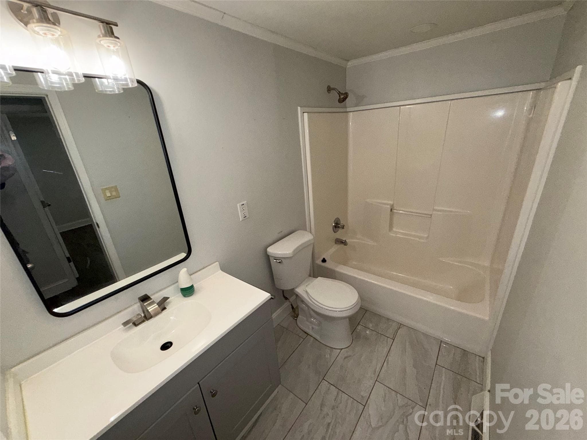 Single Family Residence at 153 Loomis Street, Chester, photo 9 of 18