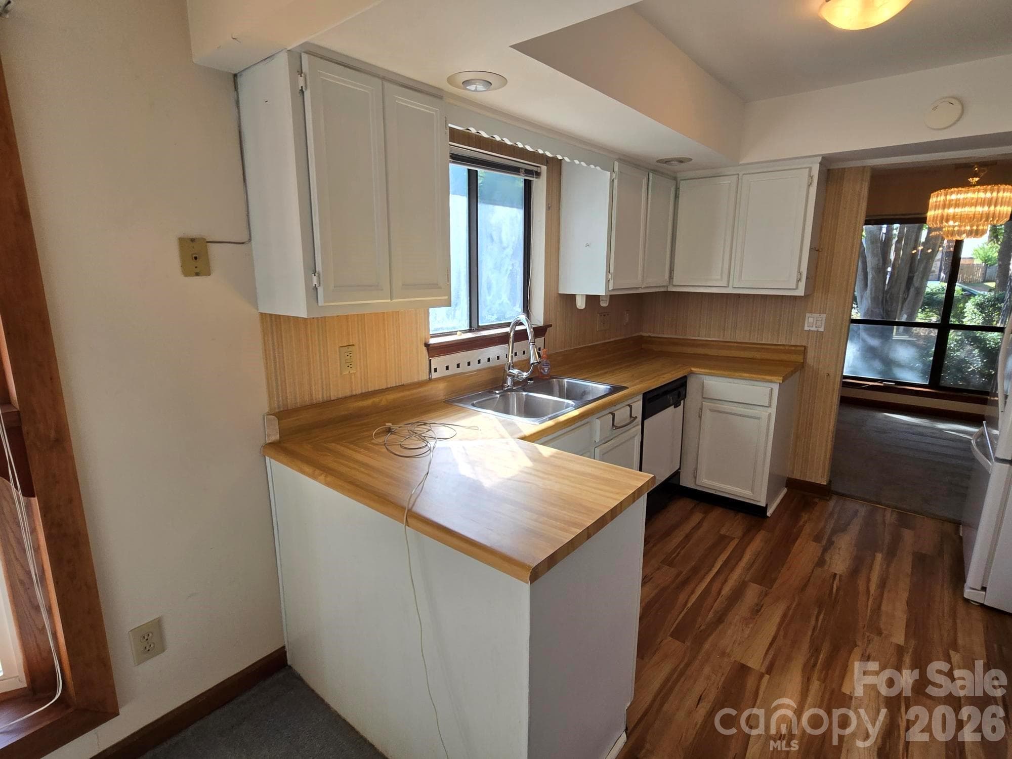 Single Family Residence at 6214 Elkington Lane, Mint Hill, photo 21 of 38
