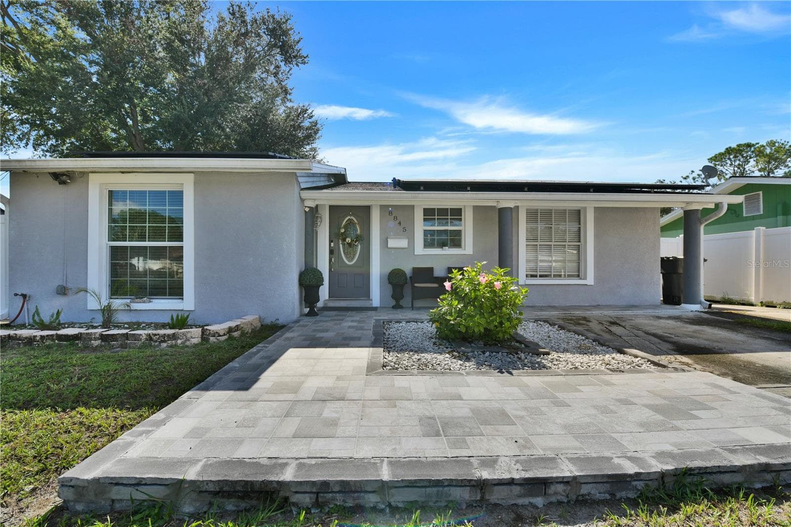 Single Family Residence at 8845 AUBURN WAY, TAMPA, photo 4 of 40