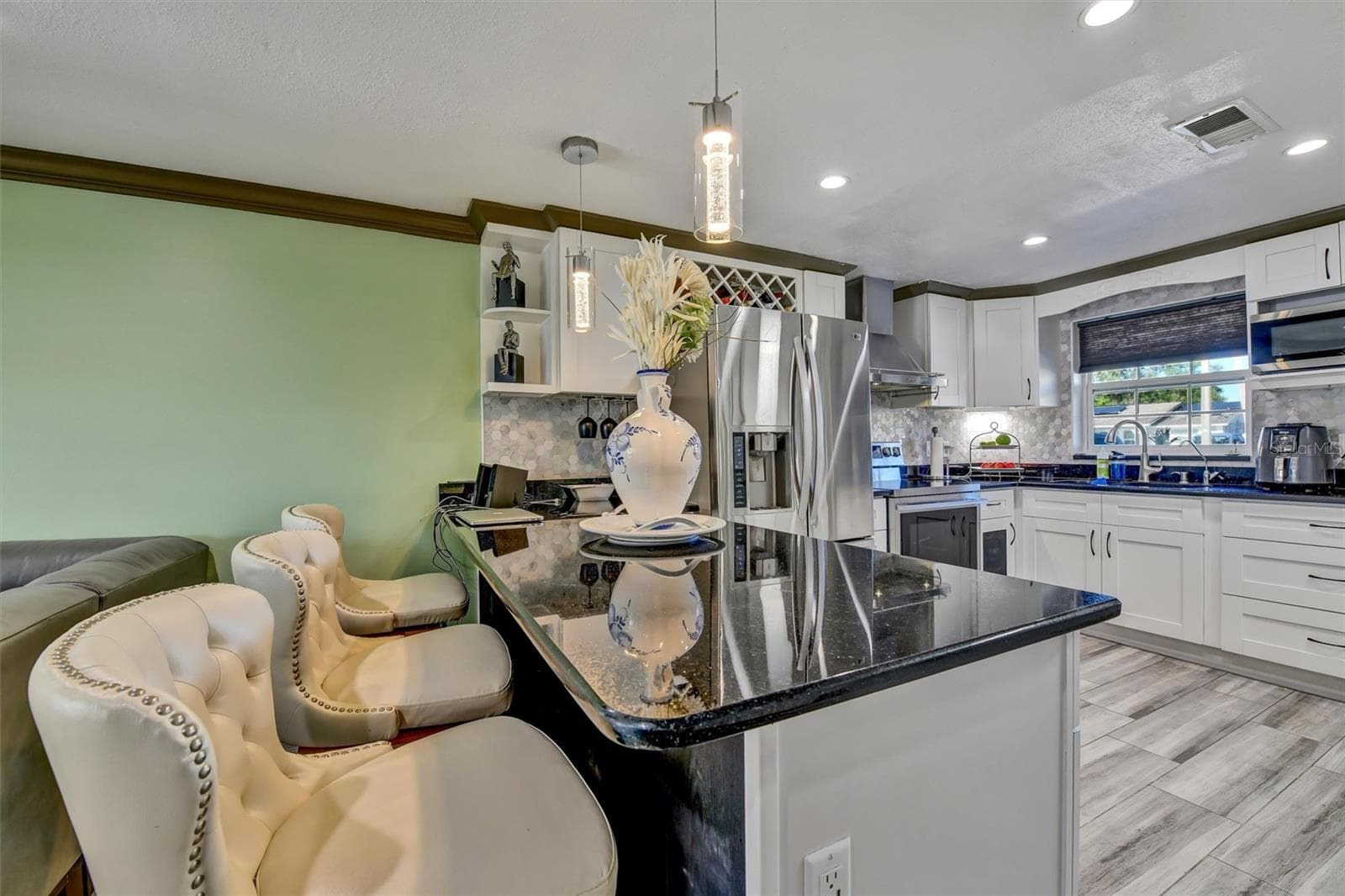 Single Family Residence at 8845 AUBURN WAY, TAMPA, photo 12 of 40