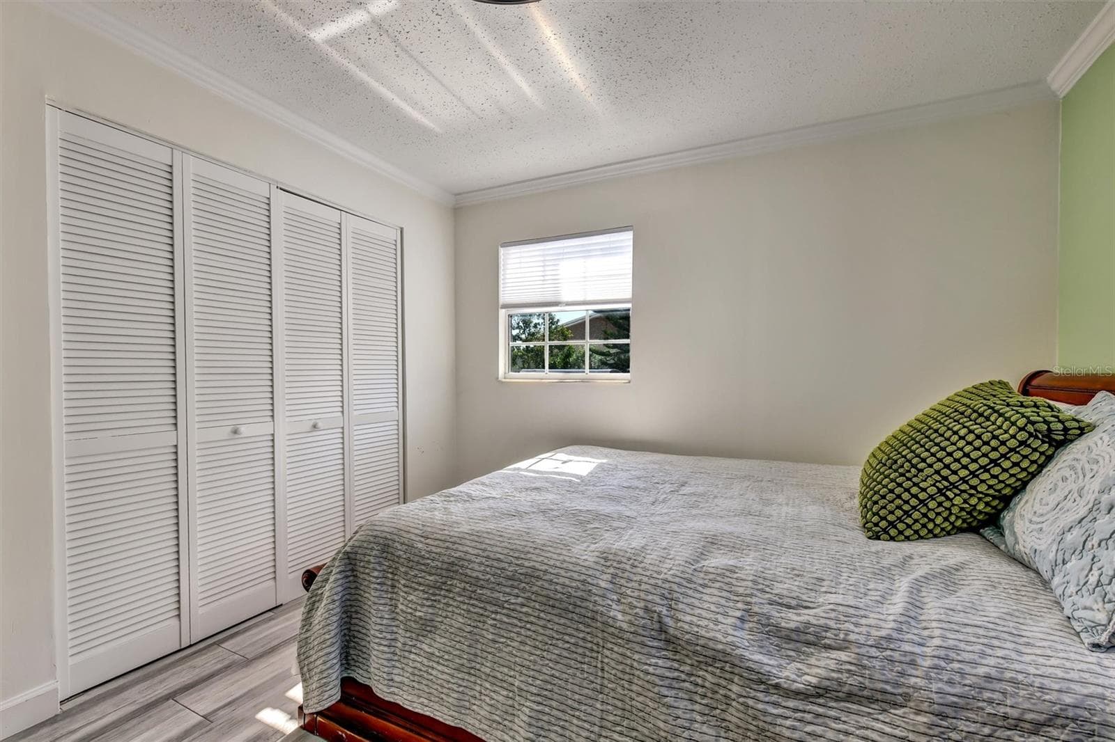 Single Family Residence at 8845 AUBURN WAY, TAMPA, photo 17 of 40