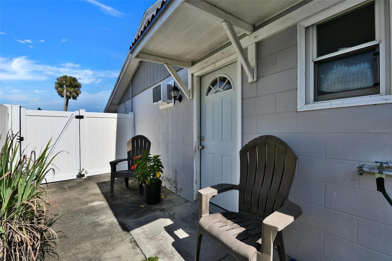 Single Family Residence at 8845 AUBURN WAY, TAMPA, photo 32 of 40