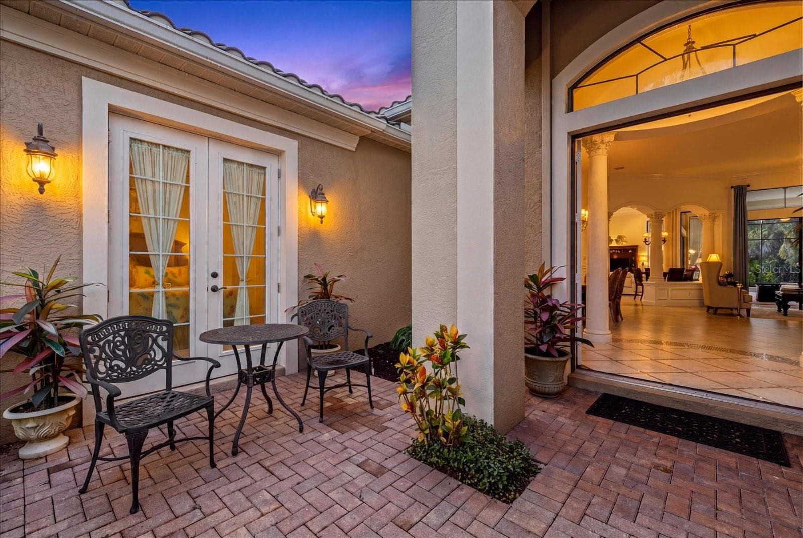 Single Family Residence at 7651 PORTSTEWART DR, LAKEWOOD RANCH, photo 3 of 53
