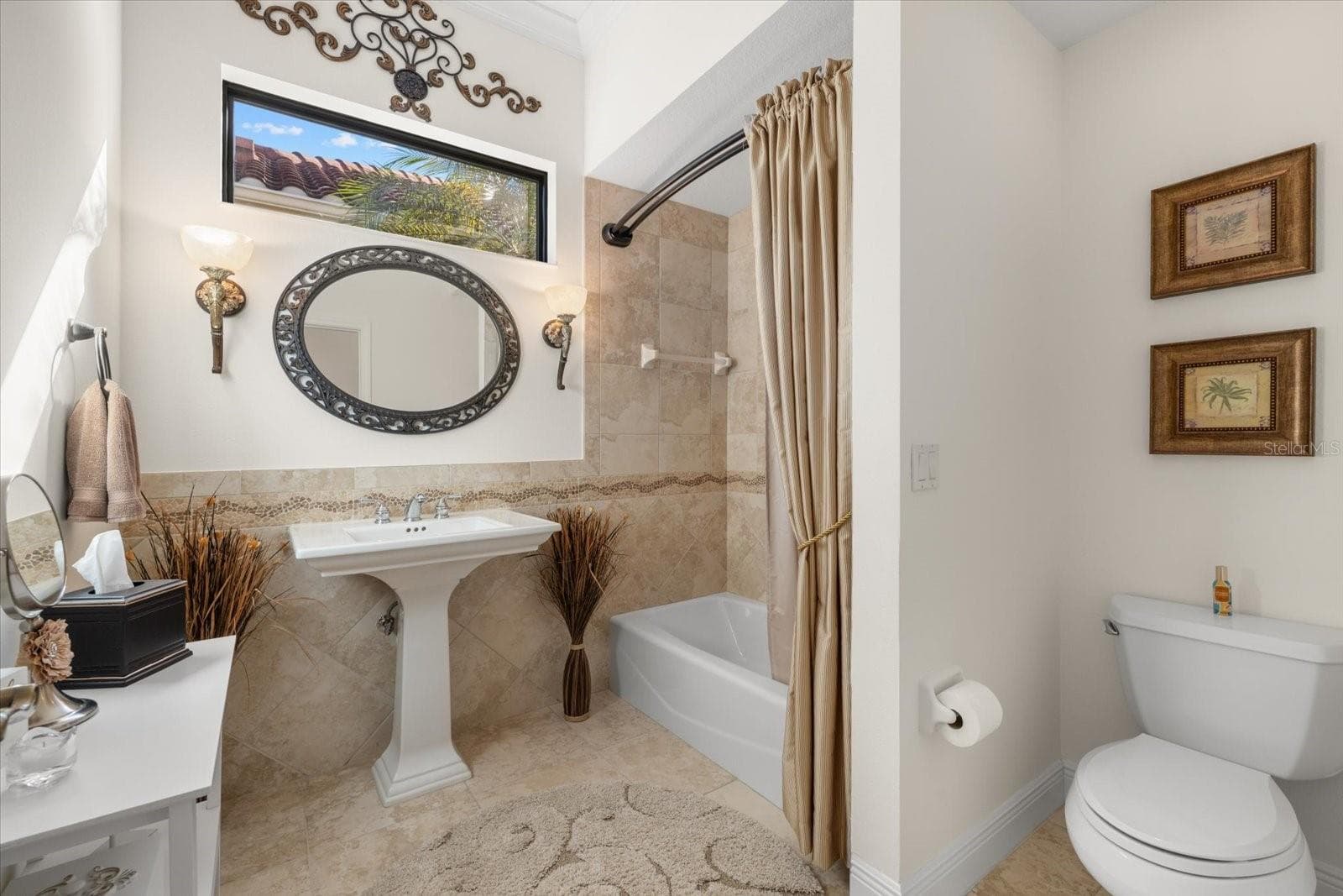 Single Family Residence at 7651 PORTSTEWART DR, LAKEWOOD RANCH, photo 13 of 53