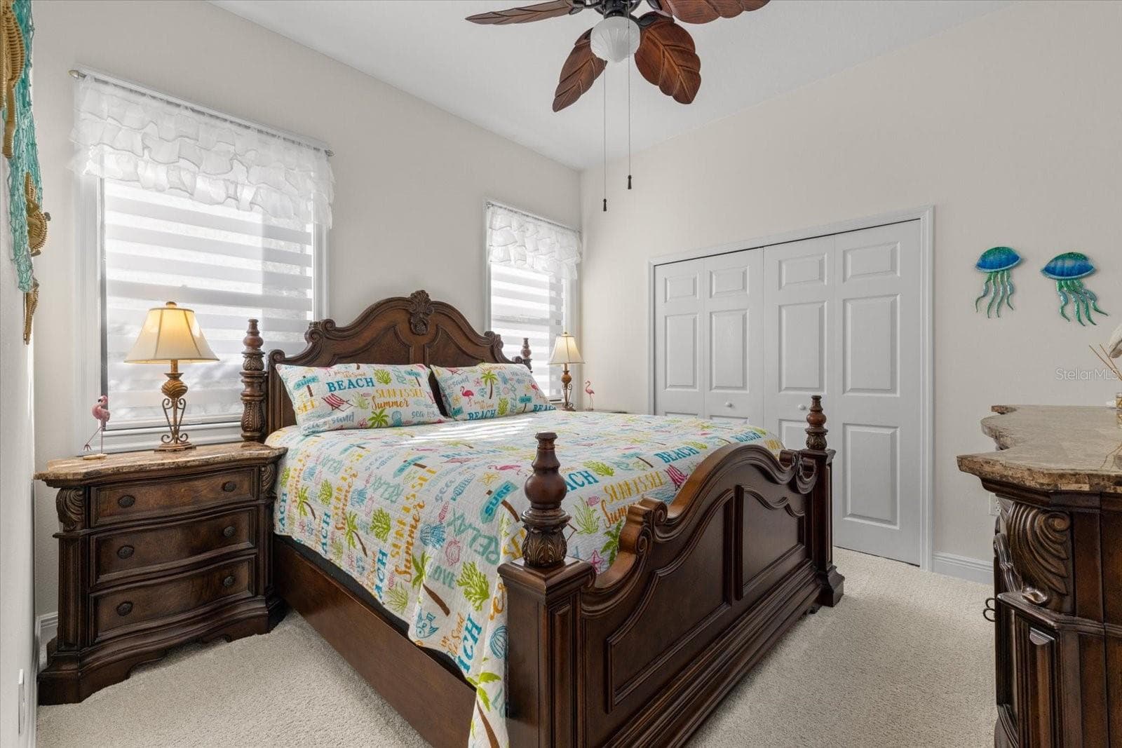 Single Family Residence at 7651 PORTSTEWART DR, LAKEWOOD RANCH, photo 14 of 53