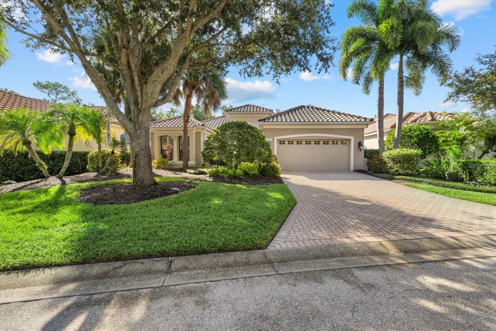 Single Family Residence at 7651 PORTSTEWART DR, LAKEWOOD RANCH, photo 47 of 53