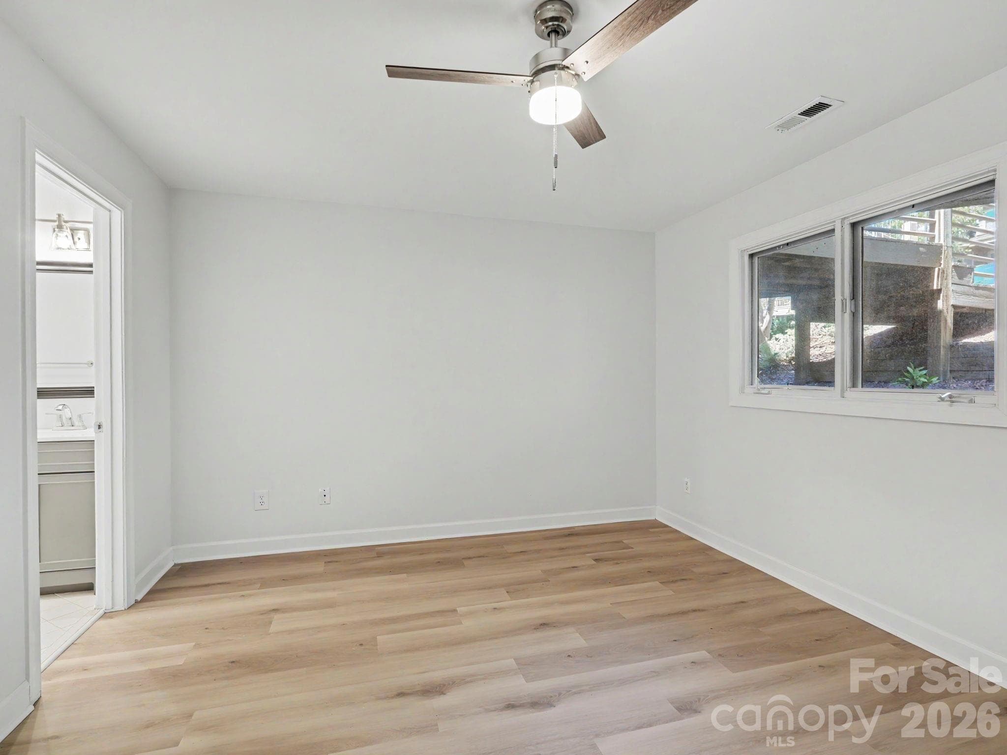 Townhouse at 14546 Waterside Drive, Charlotte, photo 25 of 41