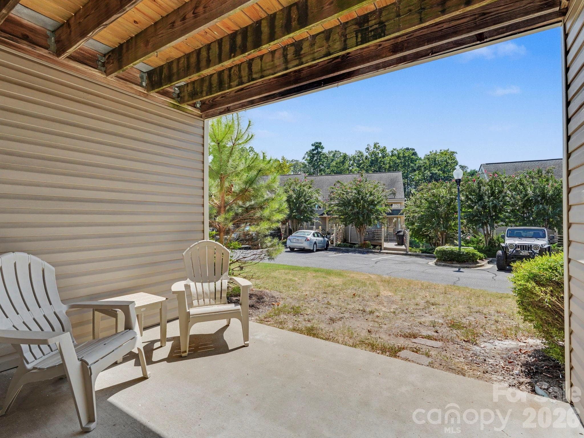 Townhouse at 14546 Waterside Drive, Charlotte, photo 33 of 41