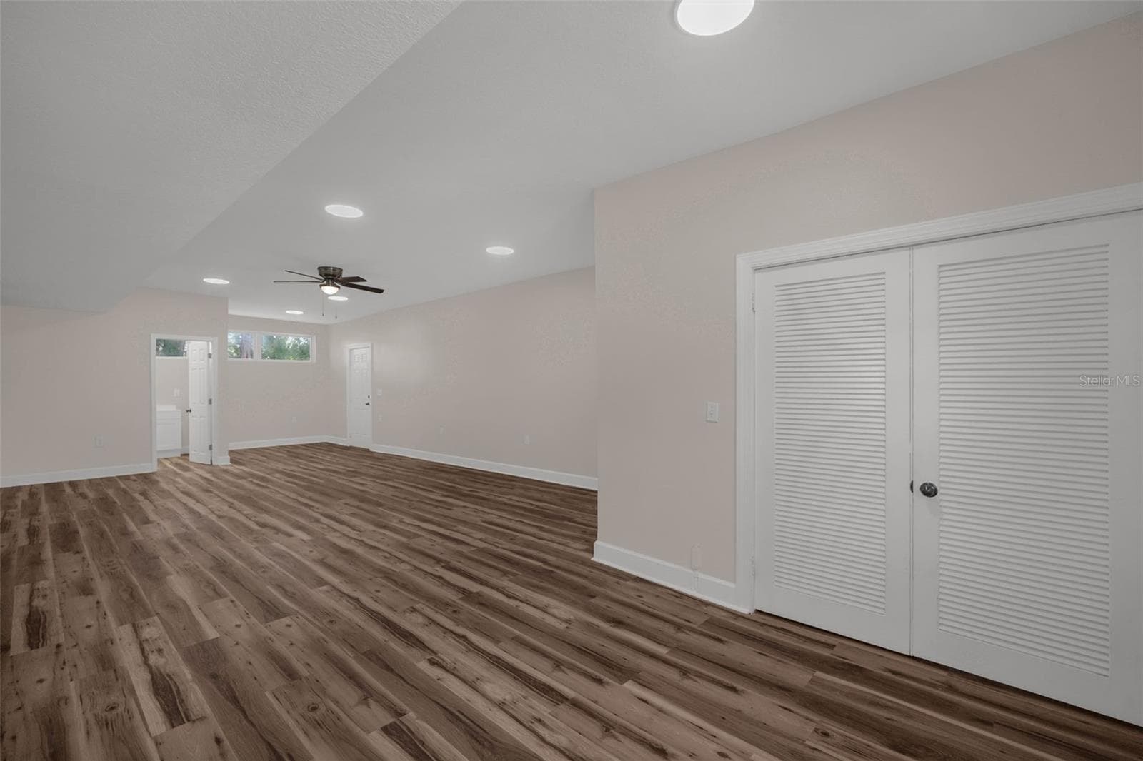 Single Family Residence at 2336 AVENUE E NW, WINTER HAVEN, photo 3 of 30