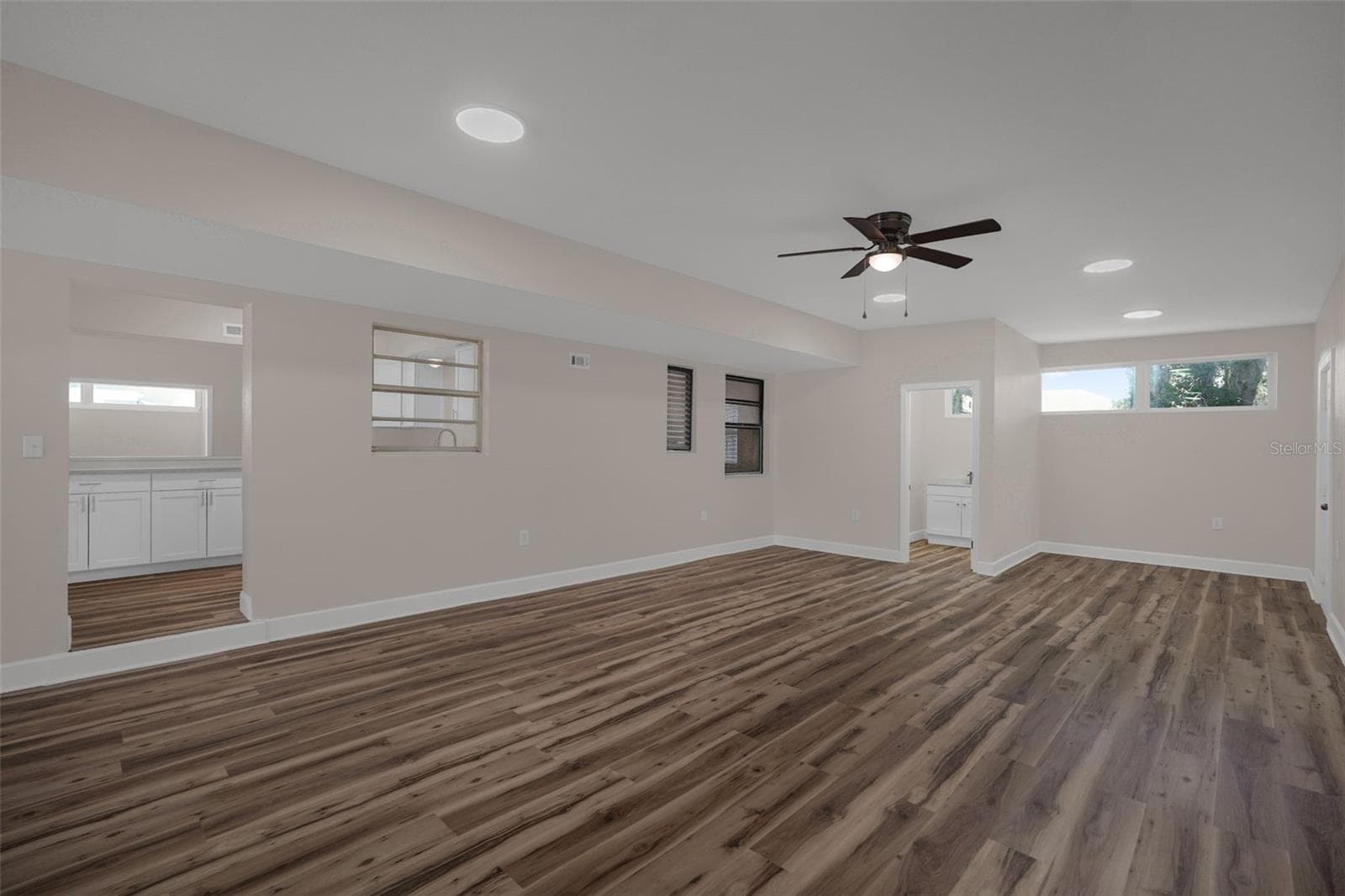 Single Family Residence at 2336 AVENUE E NW, WINTER HAVEN, photo 6 of 30
