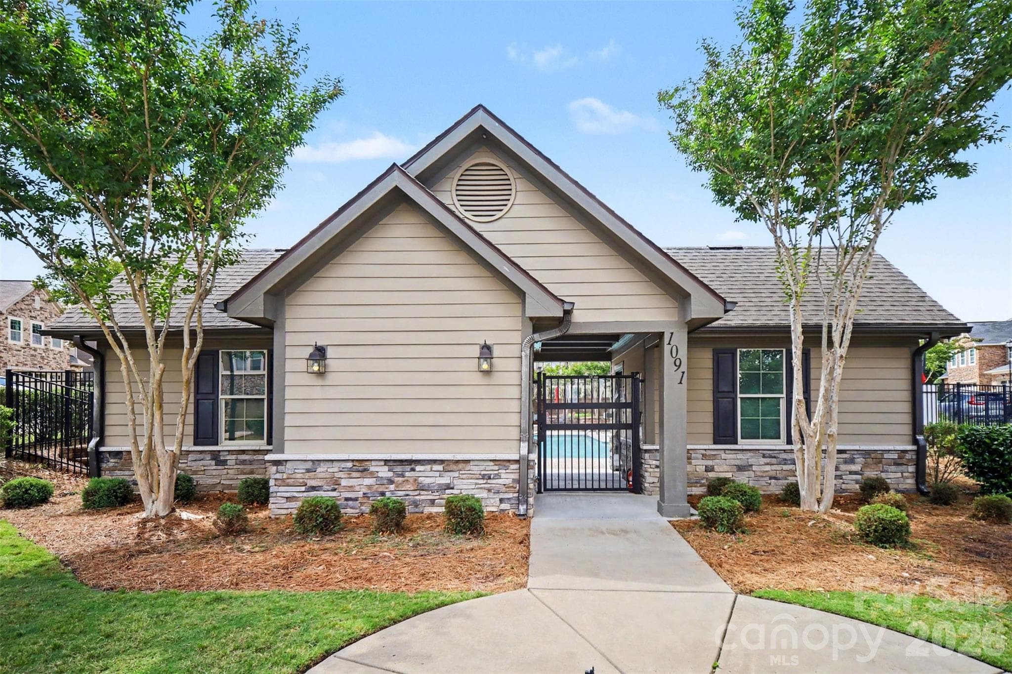 Community cabana - 824 Ayrshire Avenue, Fort Mill