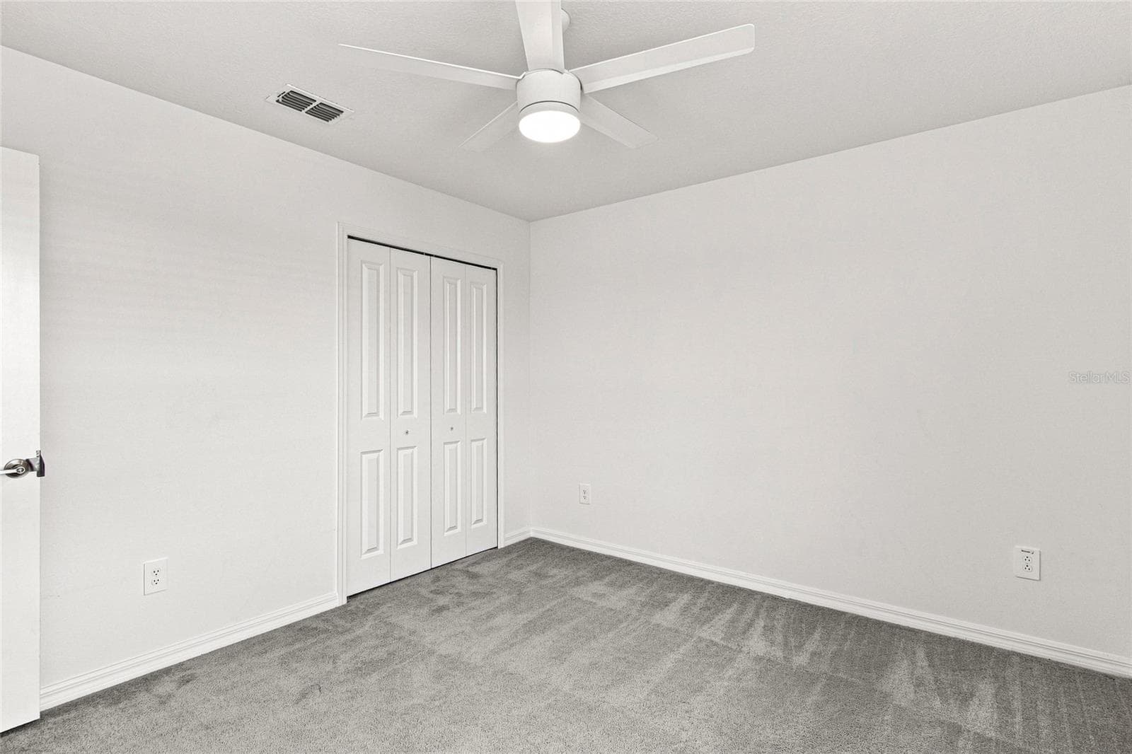 Single Family Residence at 13659 NEWBRIDGE ST, SPRING HILL, photo 17 of 24