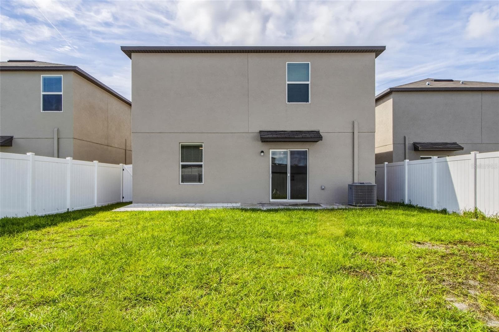 Spacious Back Yard - 13659 NEWBRIDGE ST, SPRING HILL