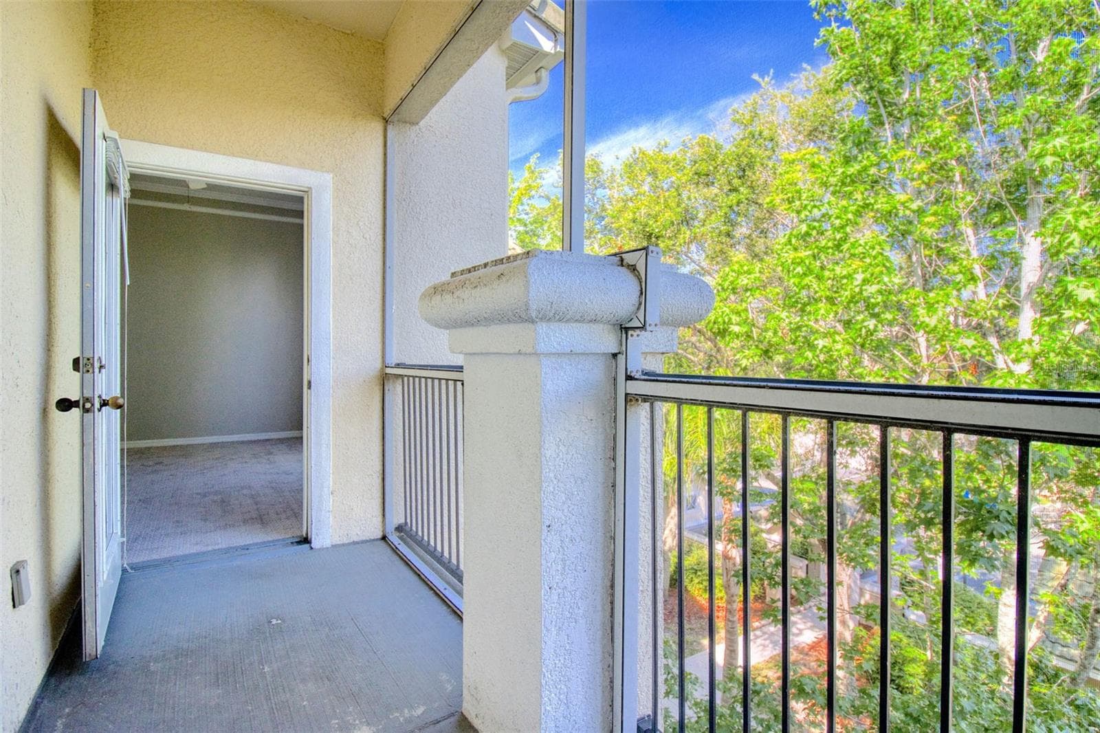 Condominium at 5146 NORTHRIDGE RD #303, SARASOTA, photo 11 of 22