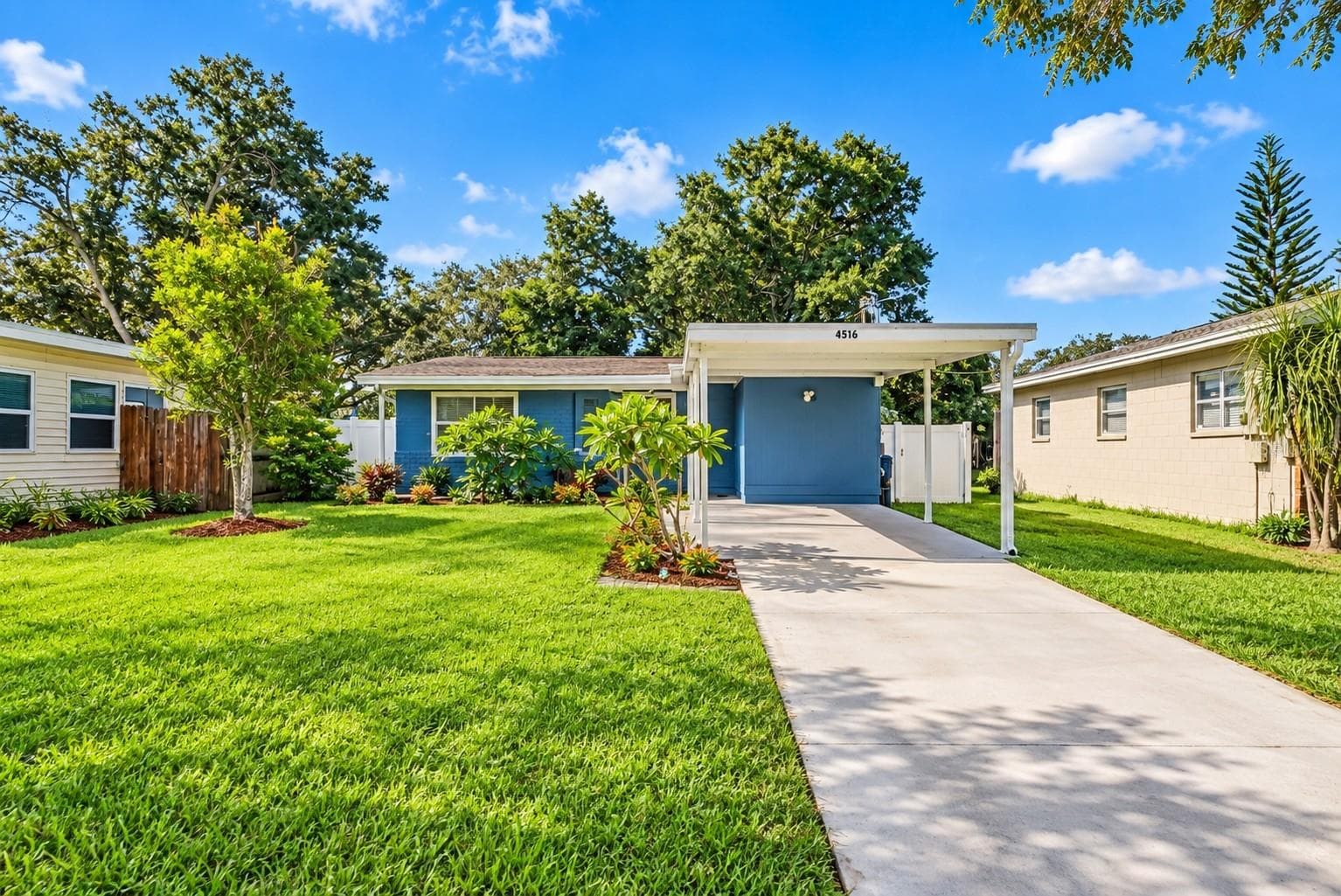 Single Family Residence at 4516 W PAXTON AVE, TAMPA, photo 4 of 26
