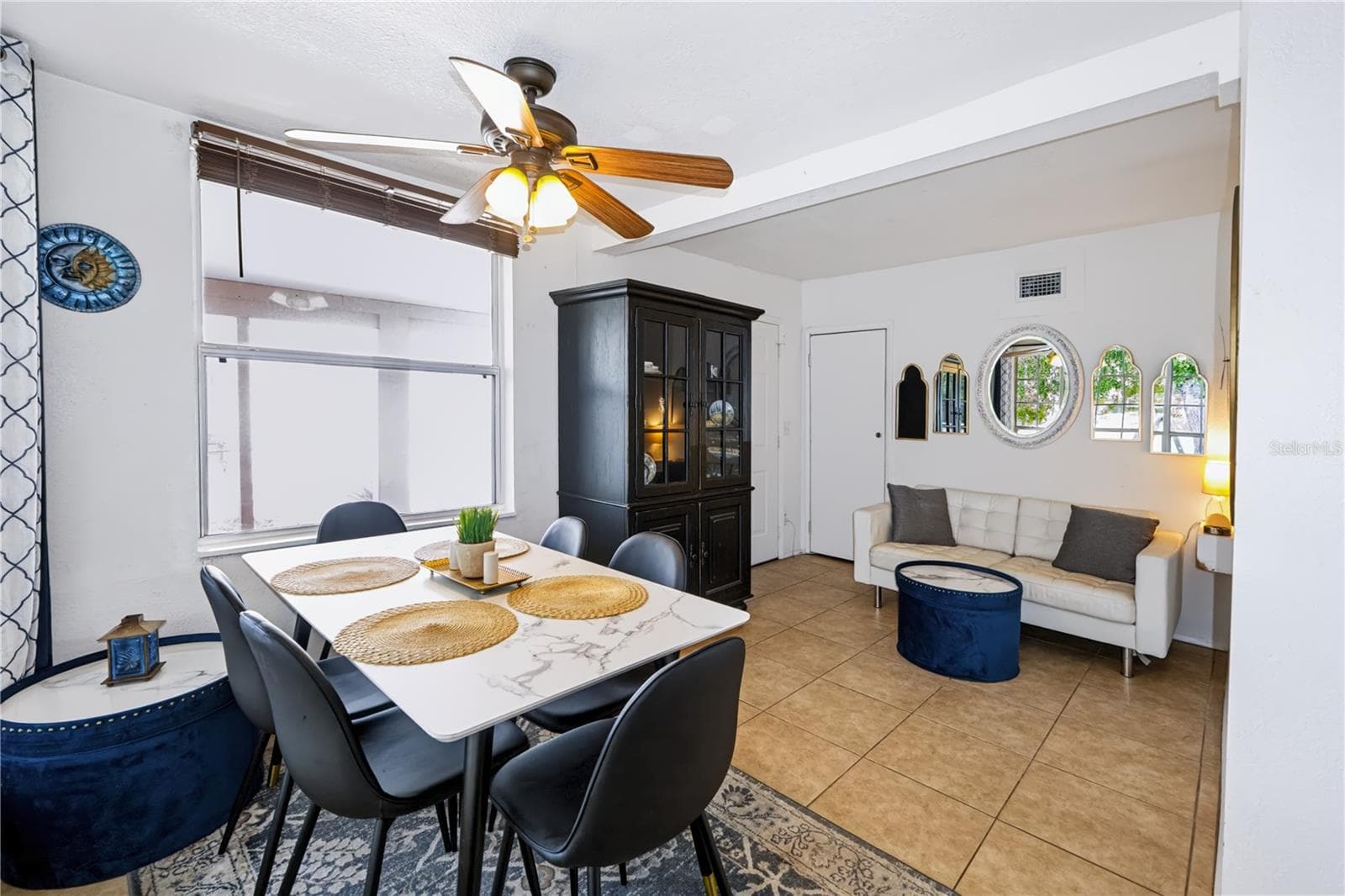 DINING & SITTING AREA OR FAMILY ROOM - 2280 HAGEN AVE, DELTONA