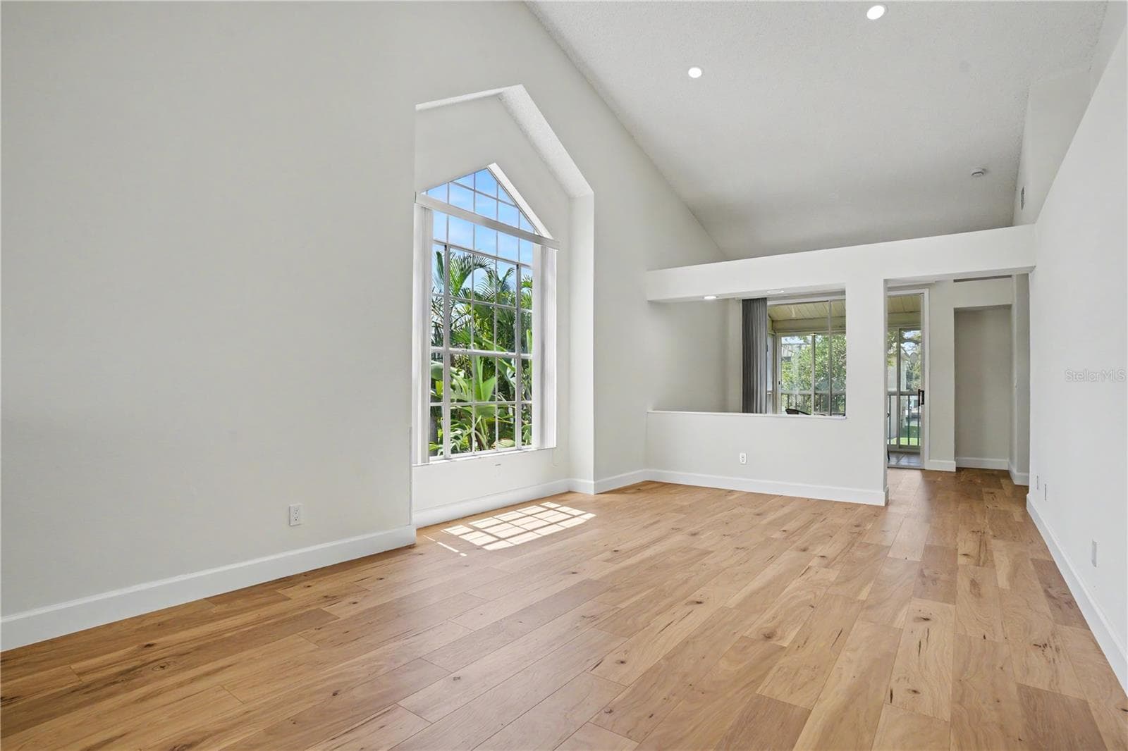 Condominium at 168 SUN ISLE CIR #168, TREASURE ISLAND, photo 5 of 43