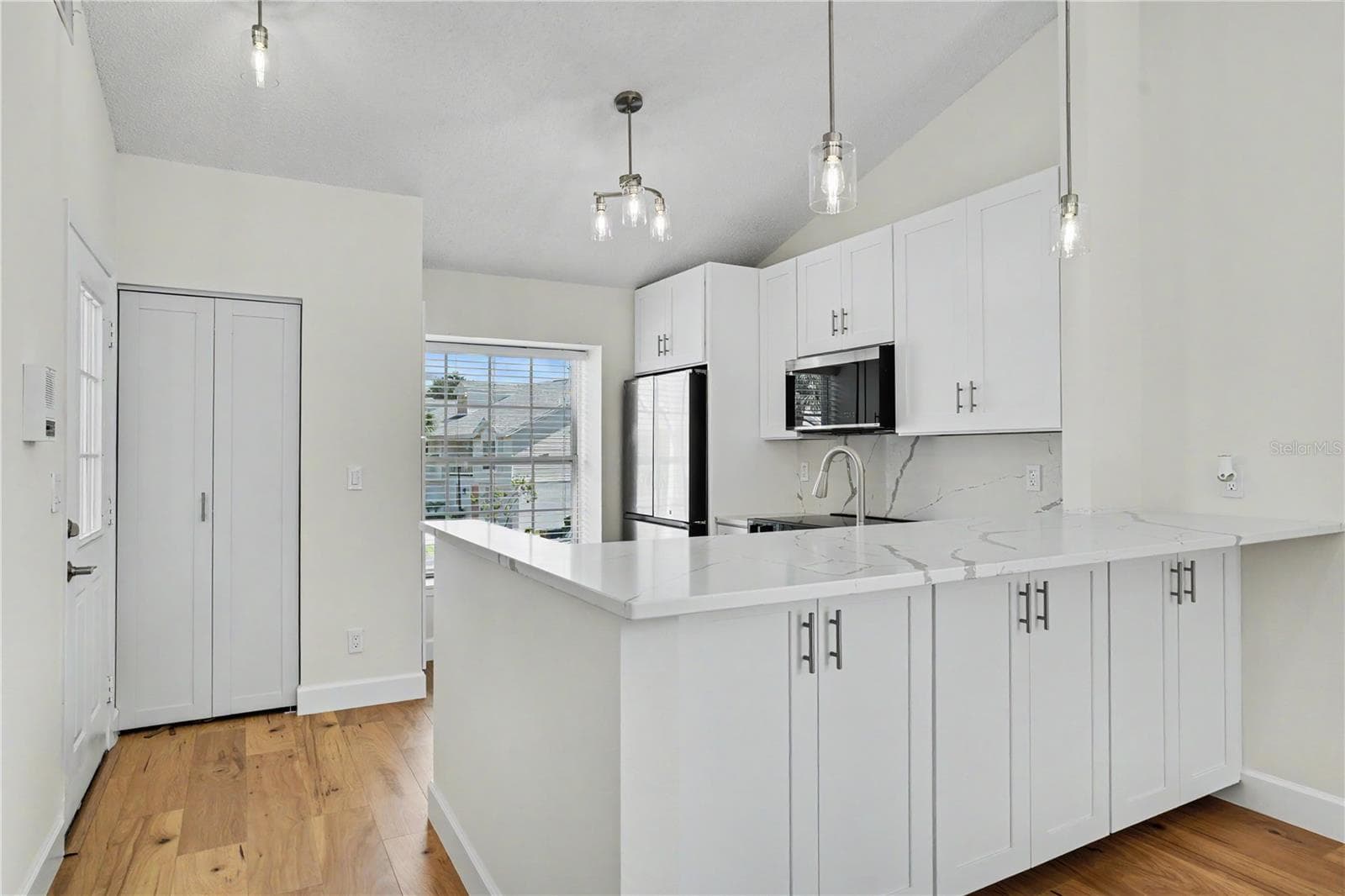 Condominium at 168 SUN ISLE CIR #168, TREASURE ISLAND, photo 9 of 43