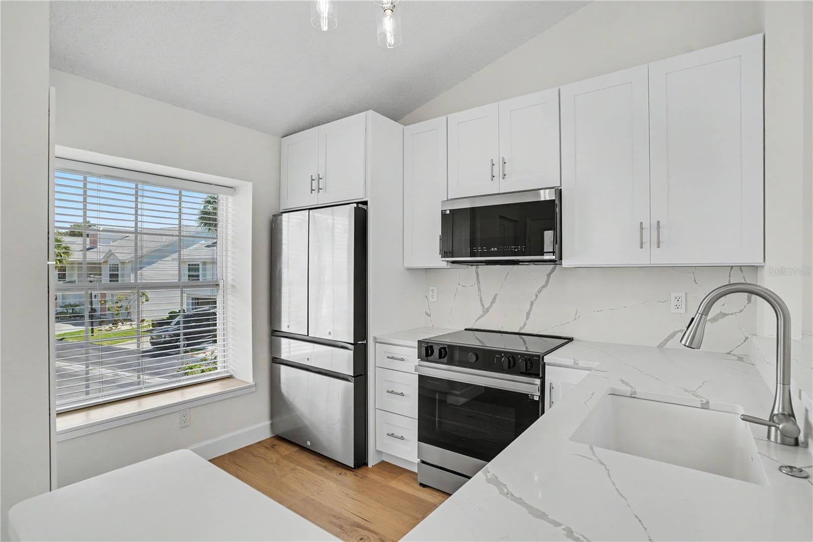 Condominium at 168 SUN ISLE CIR #168, TREASURE ISLAND, photo 10 of 43