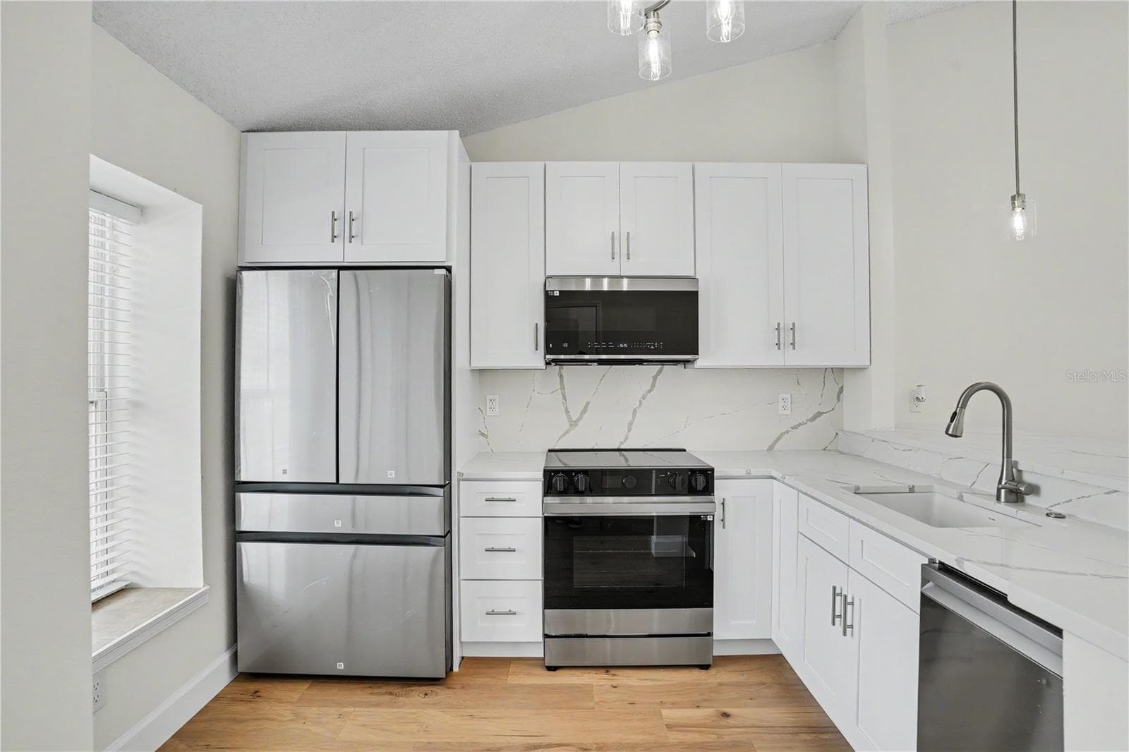 Condominium at 168 SUN ISLE CIR #168, TREASURE ISLAND, photo 11 of 43