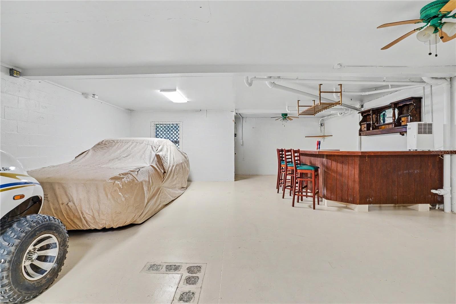 Condominium at 168 SUN ISLE CIR #168, TREASURE ISLAND, photo 27 of 43