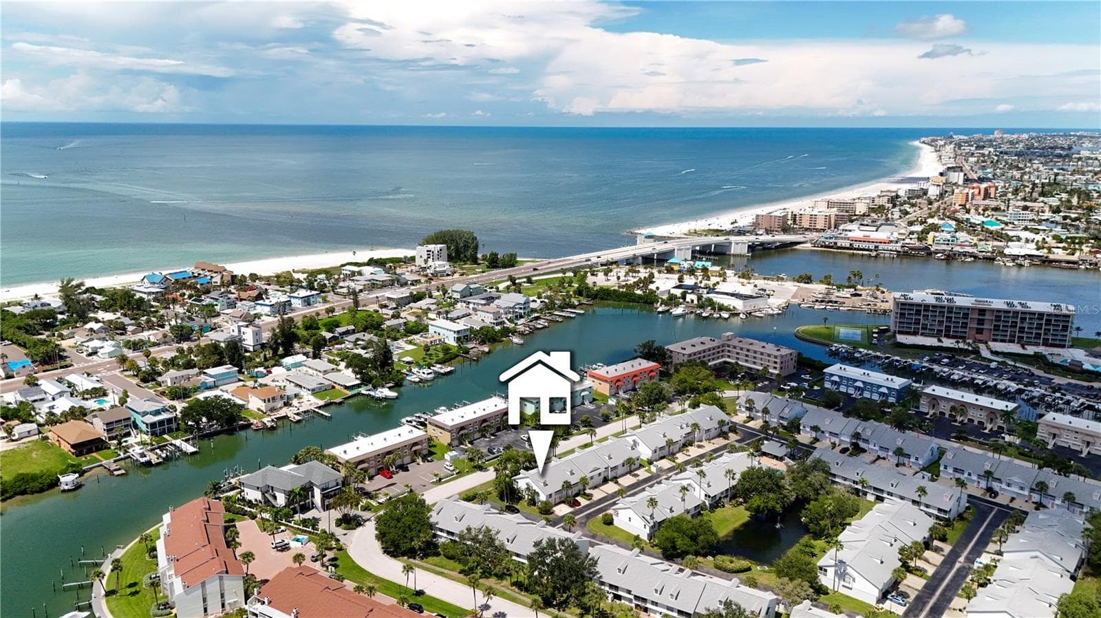 Condominium at 168 SUN ISLE CIR #168, TREASURE ISLAND, photo 40 of 43