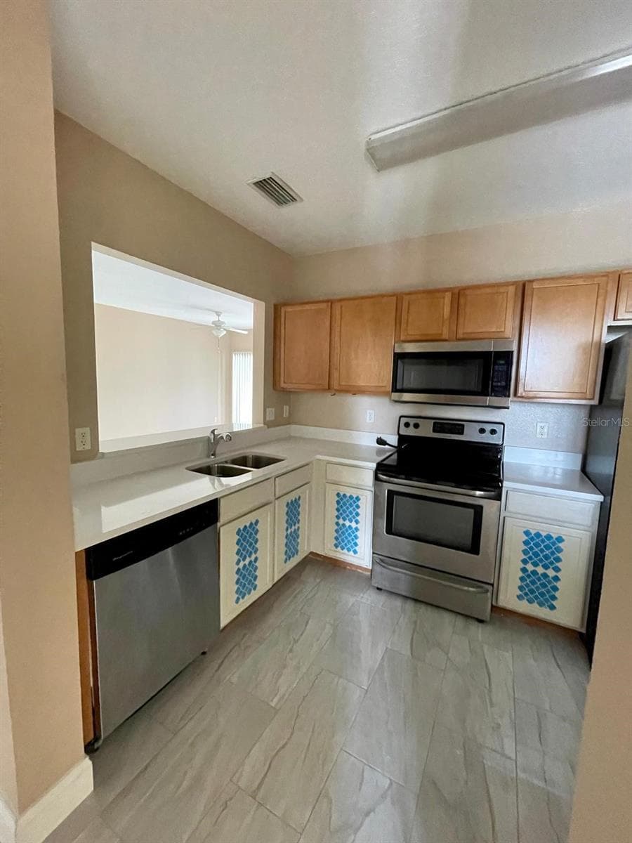 Condominium at 9505 NEWDALE WAY #201, RIVERVIEW, photo 5 of 19