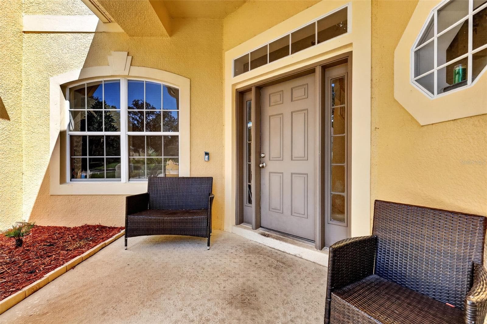 Single Family Residence at 5042 RISHLEY RUN WAY, MOUNT DORA, photo 3 of 48