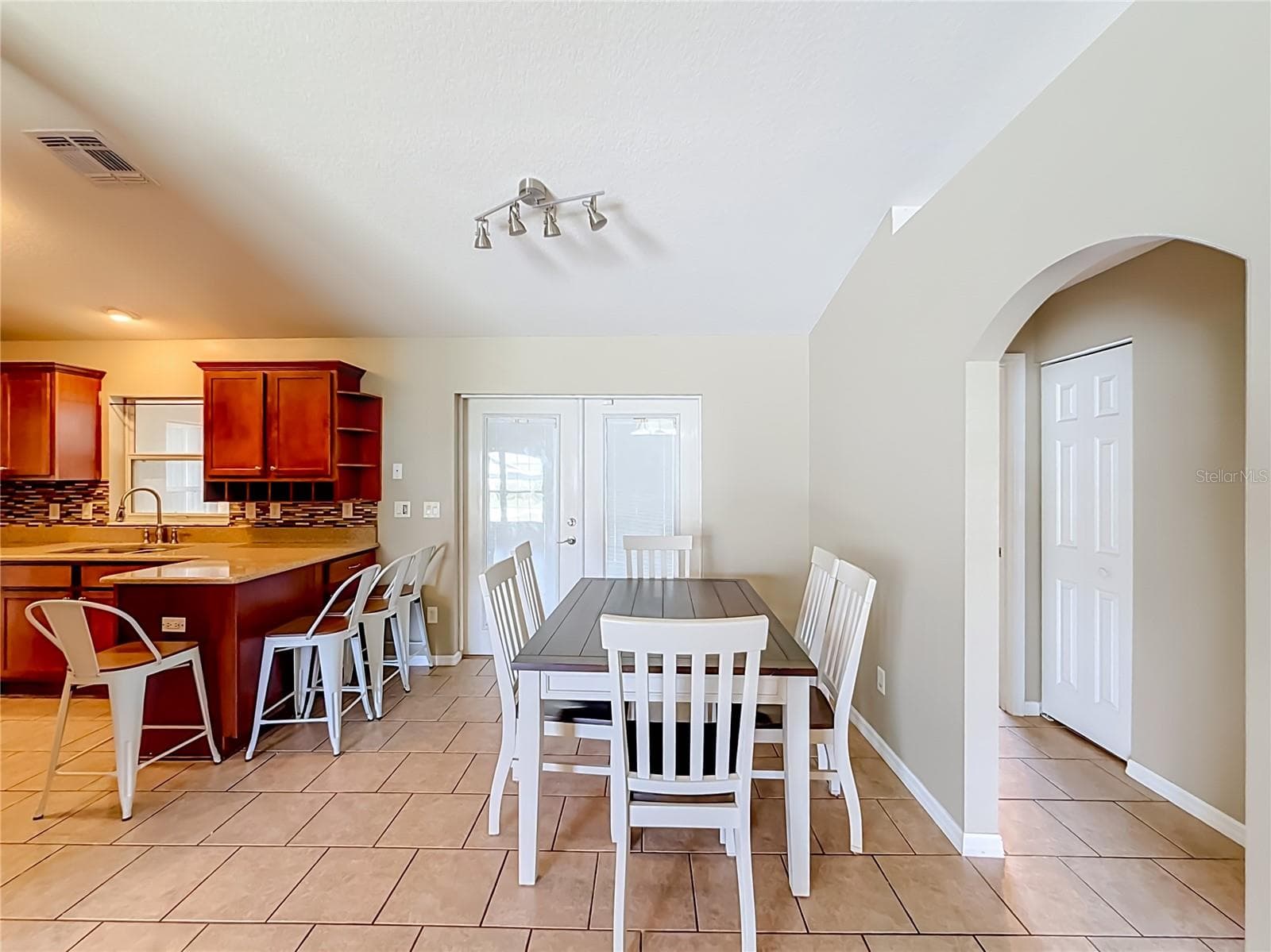 Single Family Residence at 31 FIR DR, OCALA, photo 10 of 41