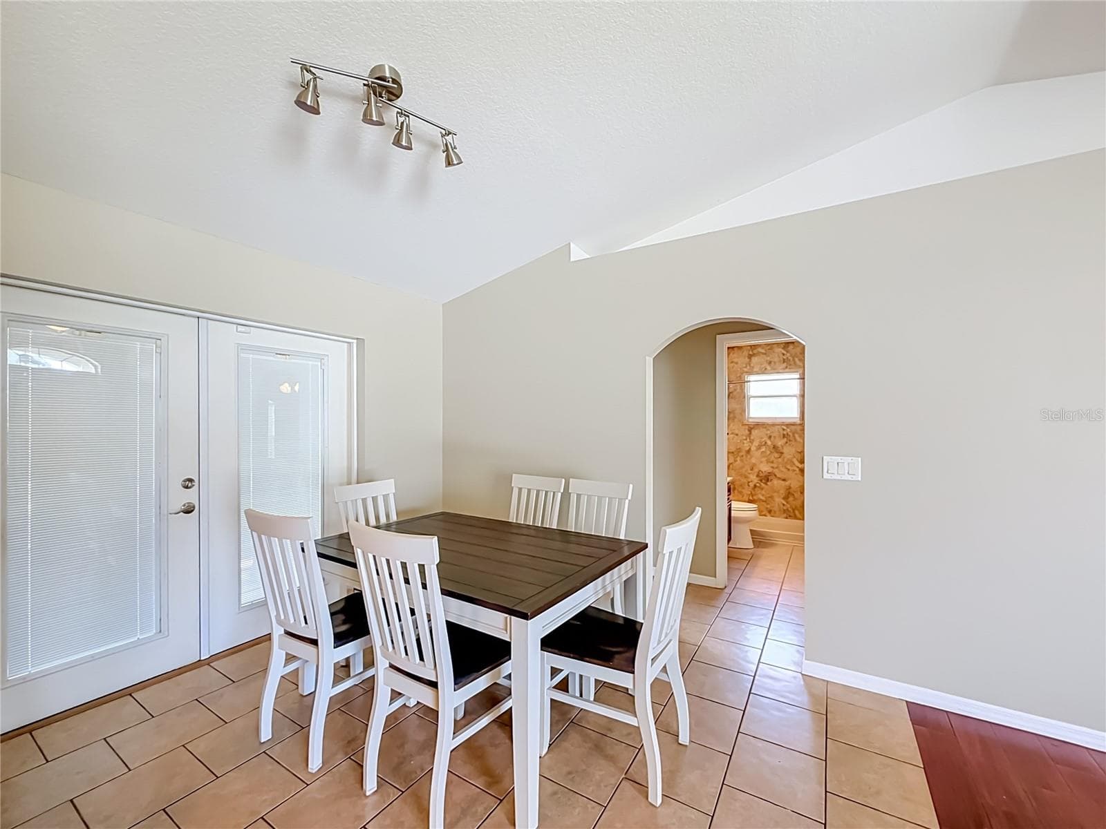 Single Family Residence at 31 FIR DR, OCALA, photo 11 of 41