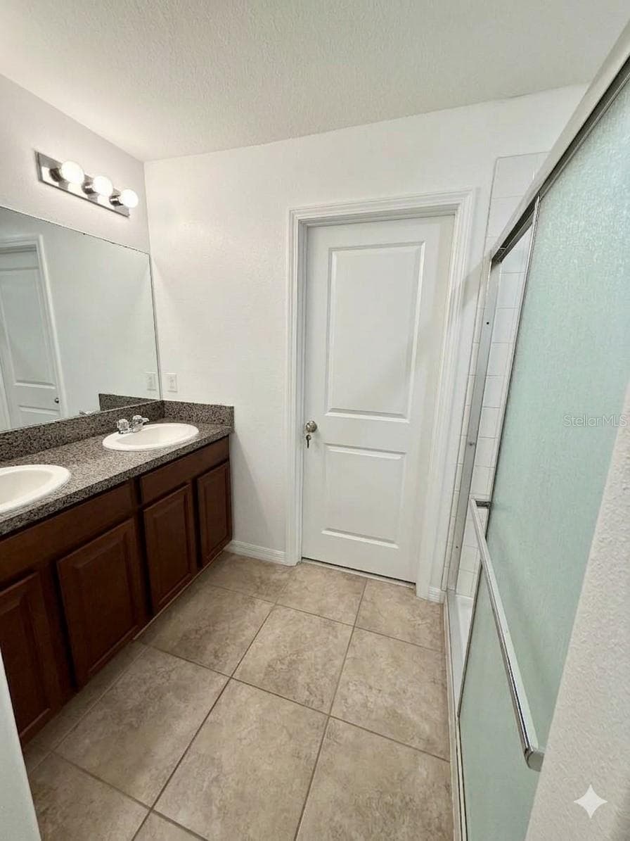 Single Family Residence at 14832 CRESCENT ROCK DR, WIMAUMA, photo 20 of 37