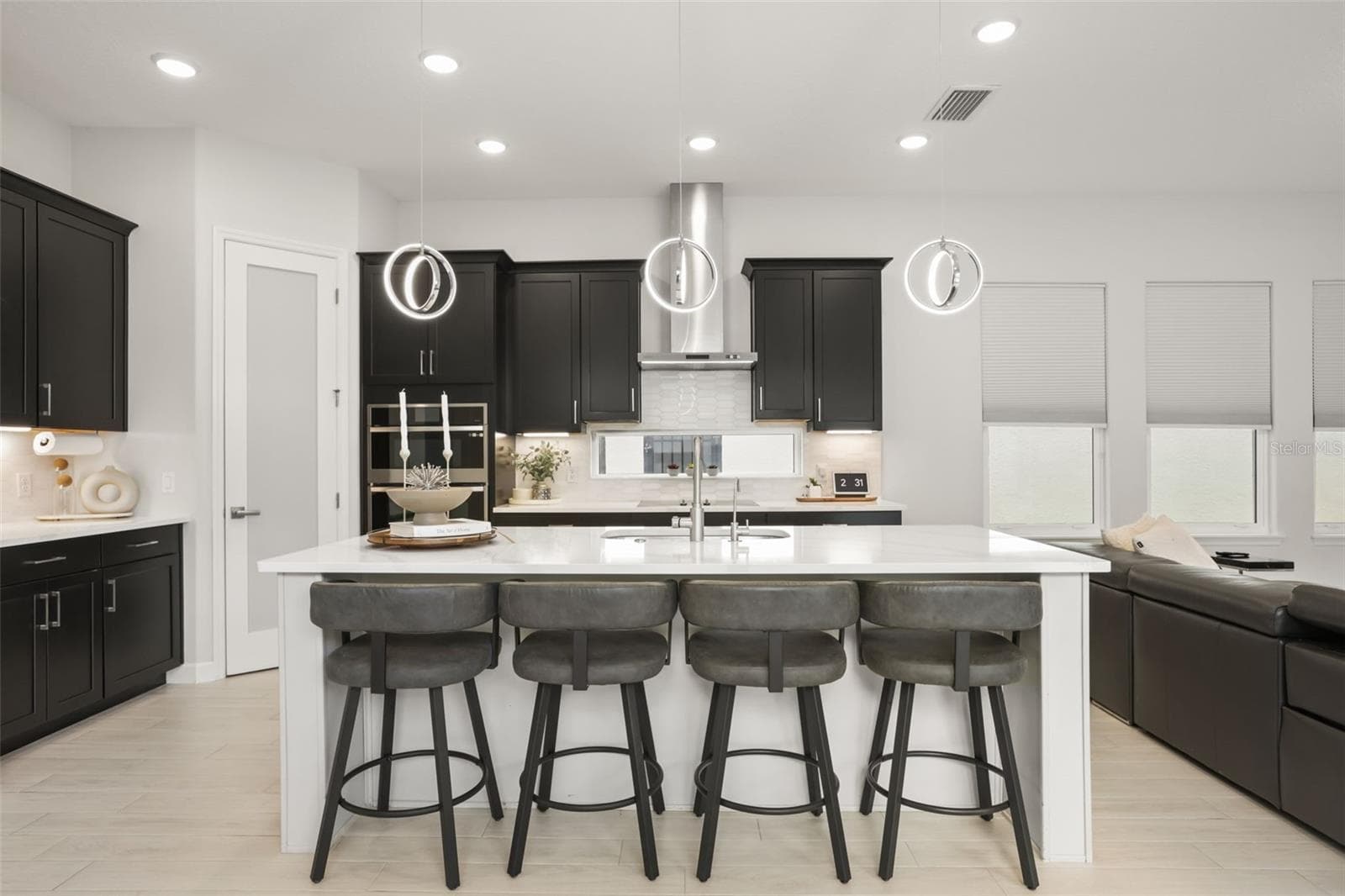 Kitchen - 260 HAMPTON LOOP, DAVENPORT