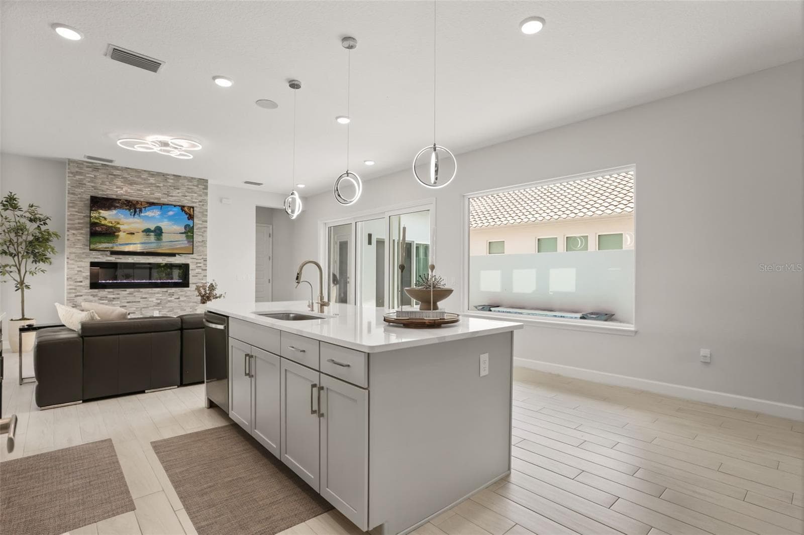 Kitchen - 260 HAMPTON LOOP, DAVENPORT