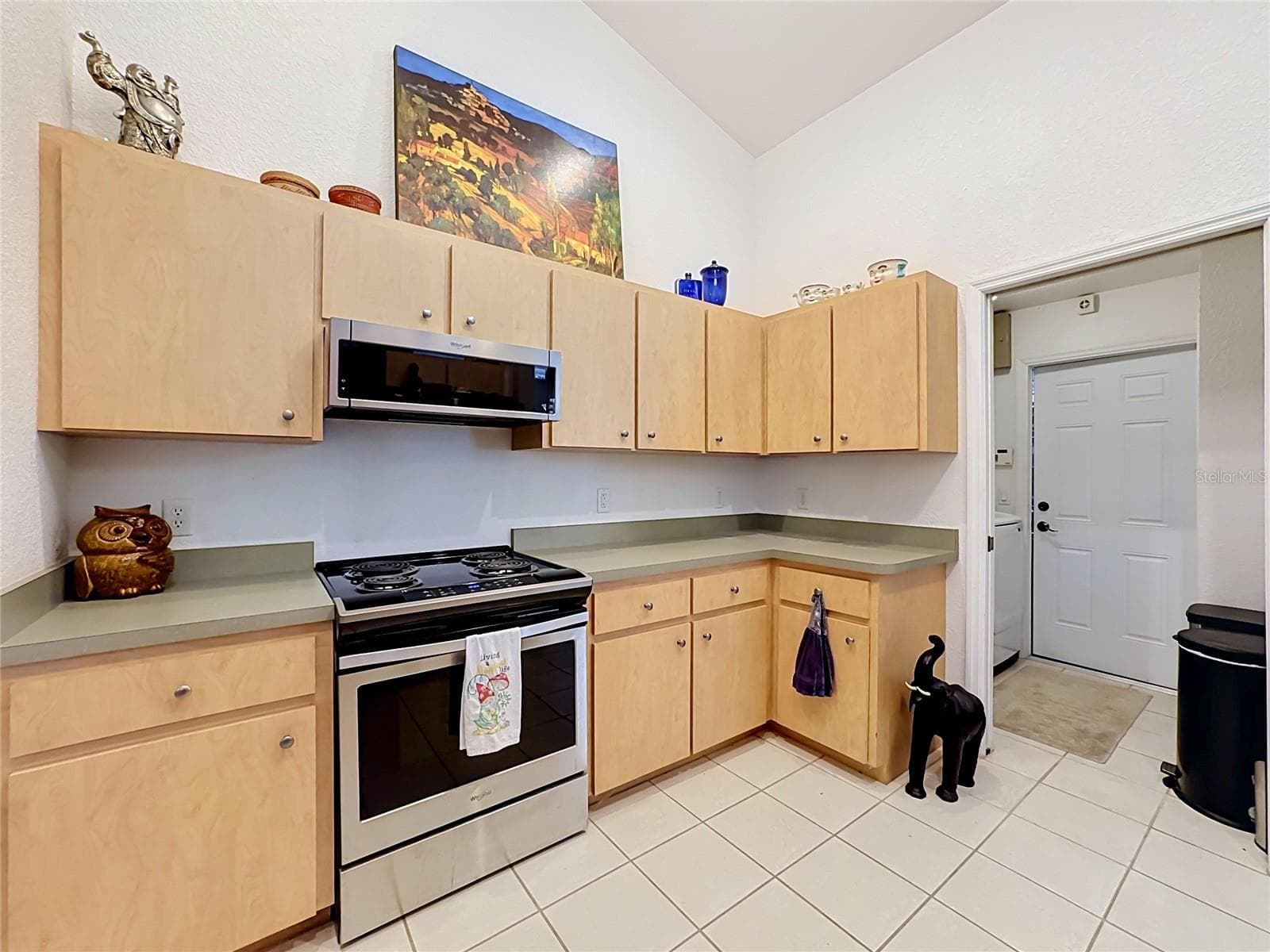Single Family Residence at 3466 ZORATOA AVE, NORTH PORT, photo 13 of 39
