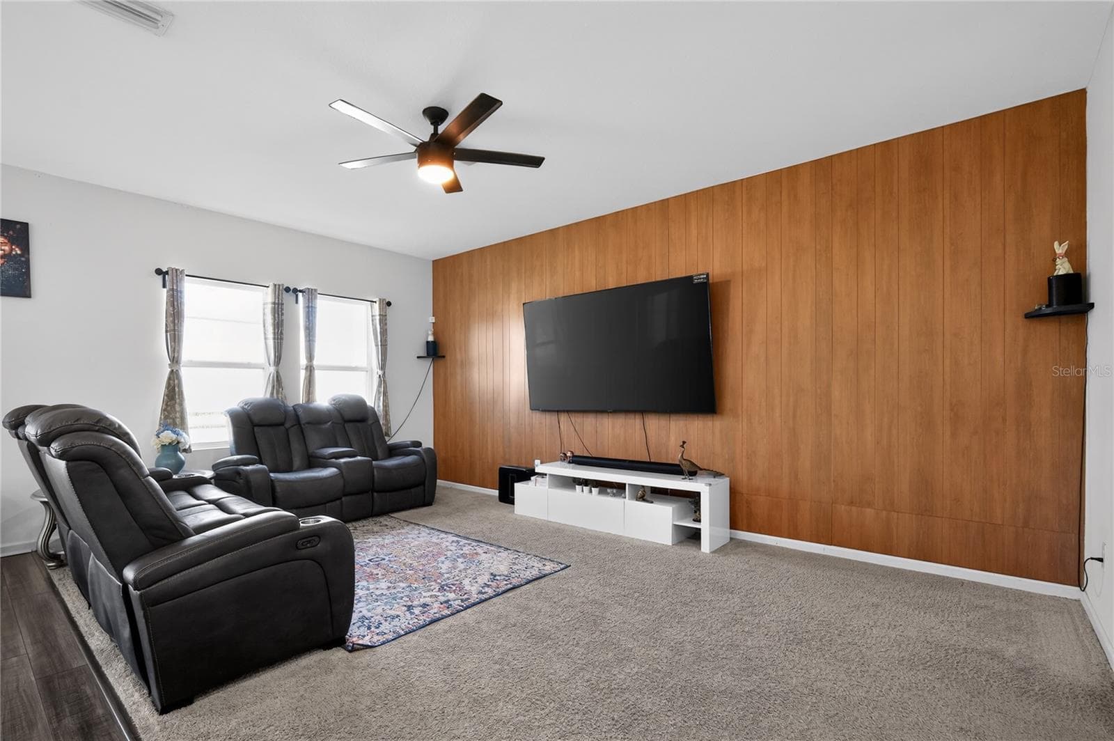 Livingroom - 35568 SHADE FERN LN, ZEPHYRHILLS