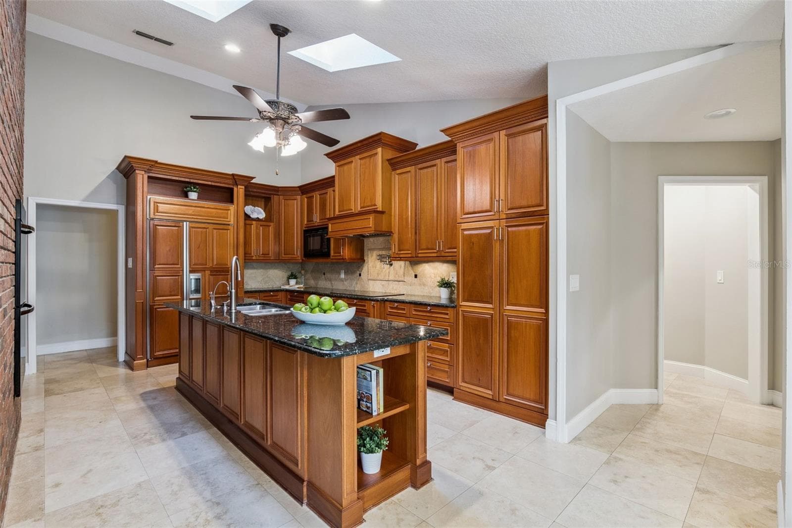 Single Family Residence at 333 BRANTLEY CLUB PL, LONGWOOD, photo 15 of 86