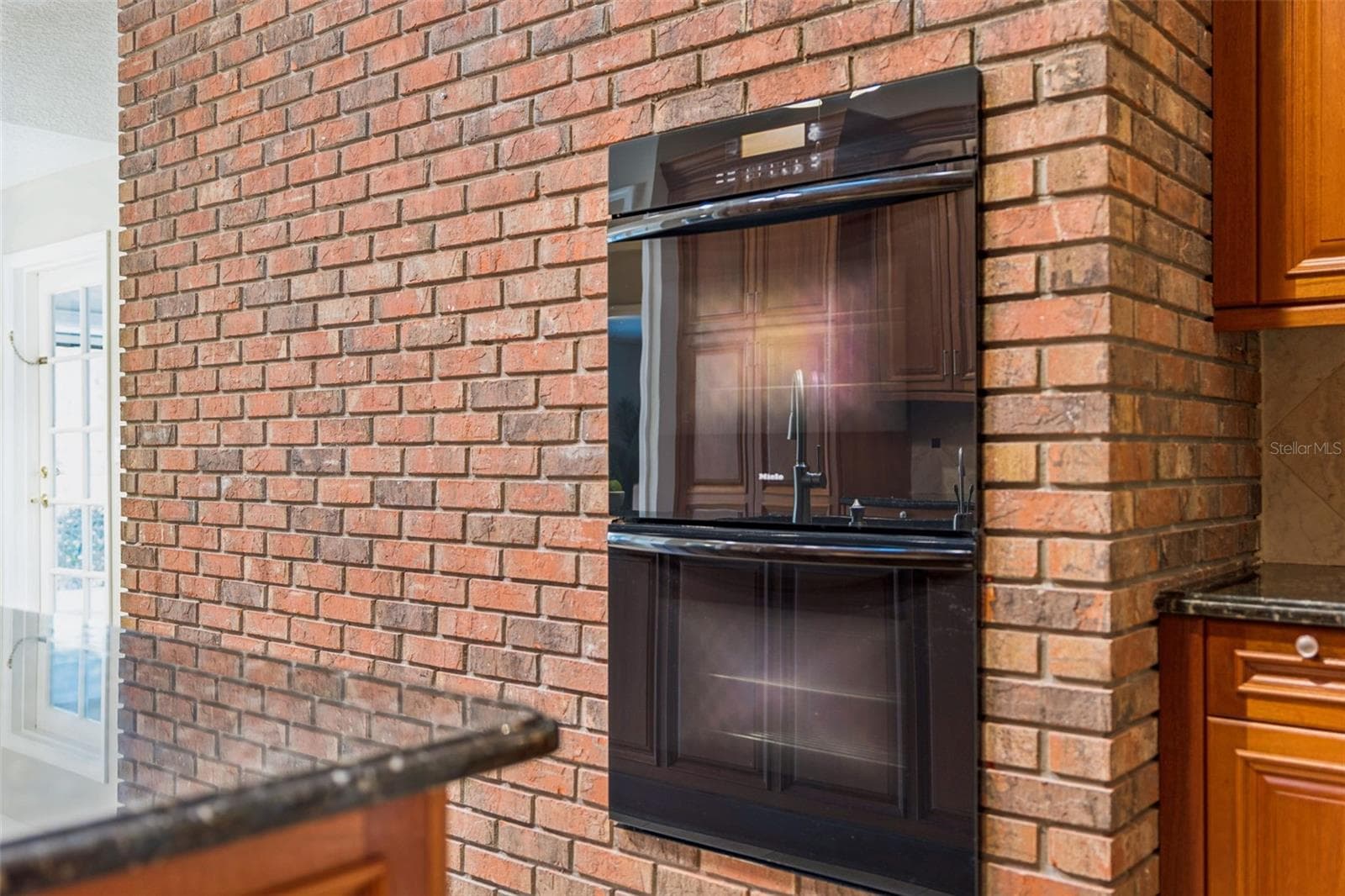 Double Oven - 333 BRANTLEY CLUB PL, LONGWOOD