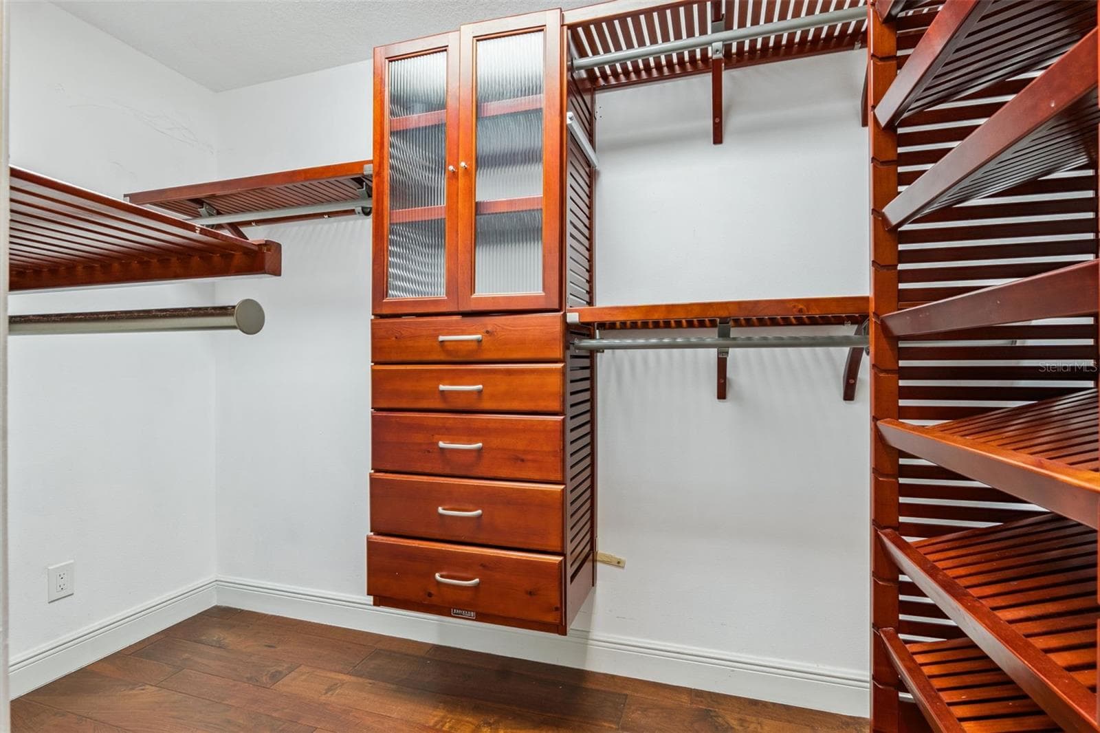 Primary Bedroom Walk in Closet #1 - 333 BRANTLEY CLUB PL, LONGWOOD