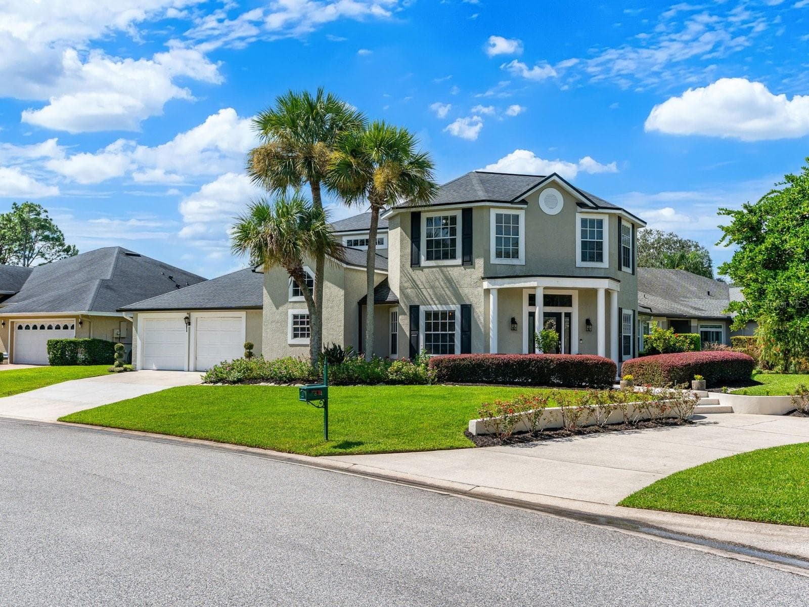 864 BENTLEY GREEN CIR