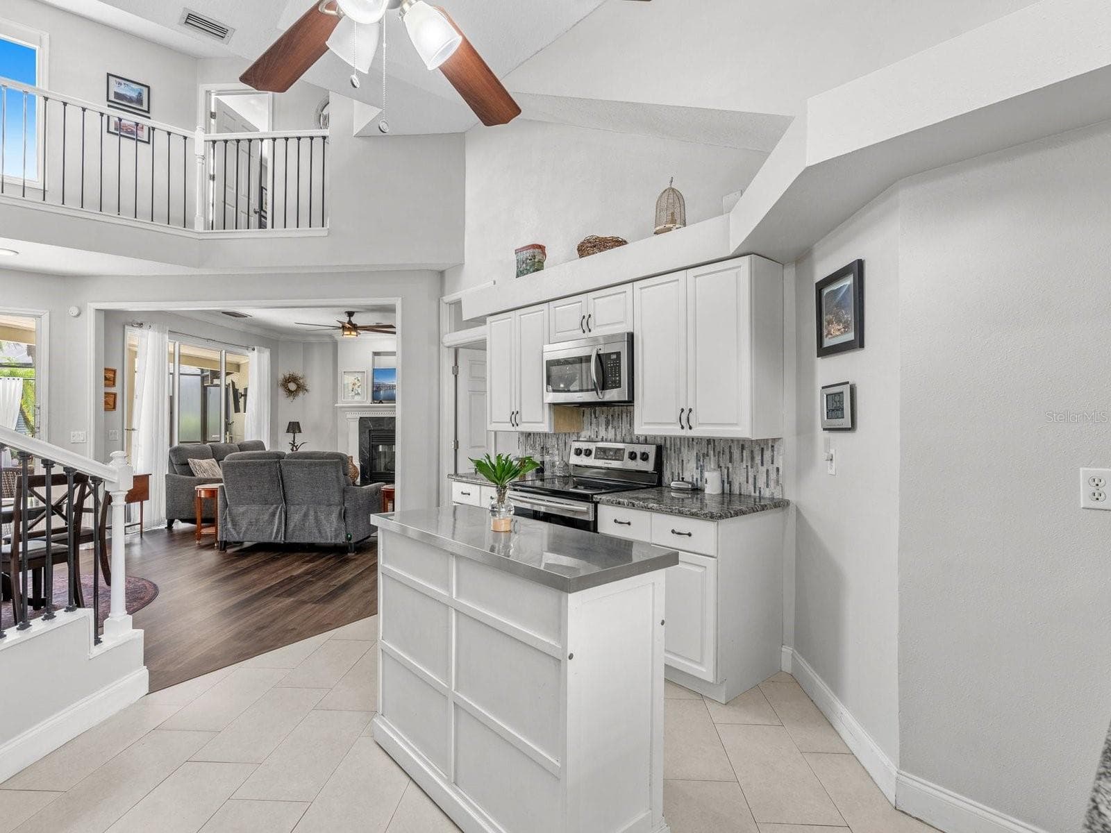 Single Family Residence at 864 BENTLEY GREEN CIR, WINTER SPRINGS, photo 25 of 58