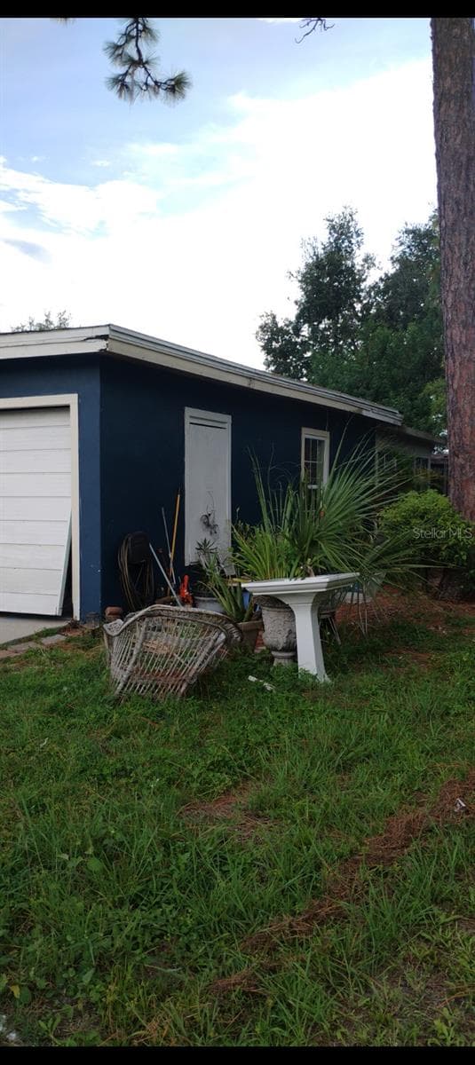 Single Family Residence at 604 CHESTNUT ST, OLDSMAR, photo 6 of 8